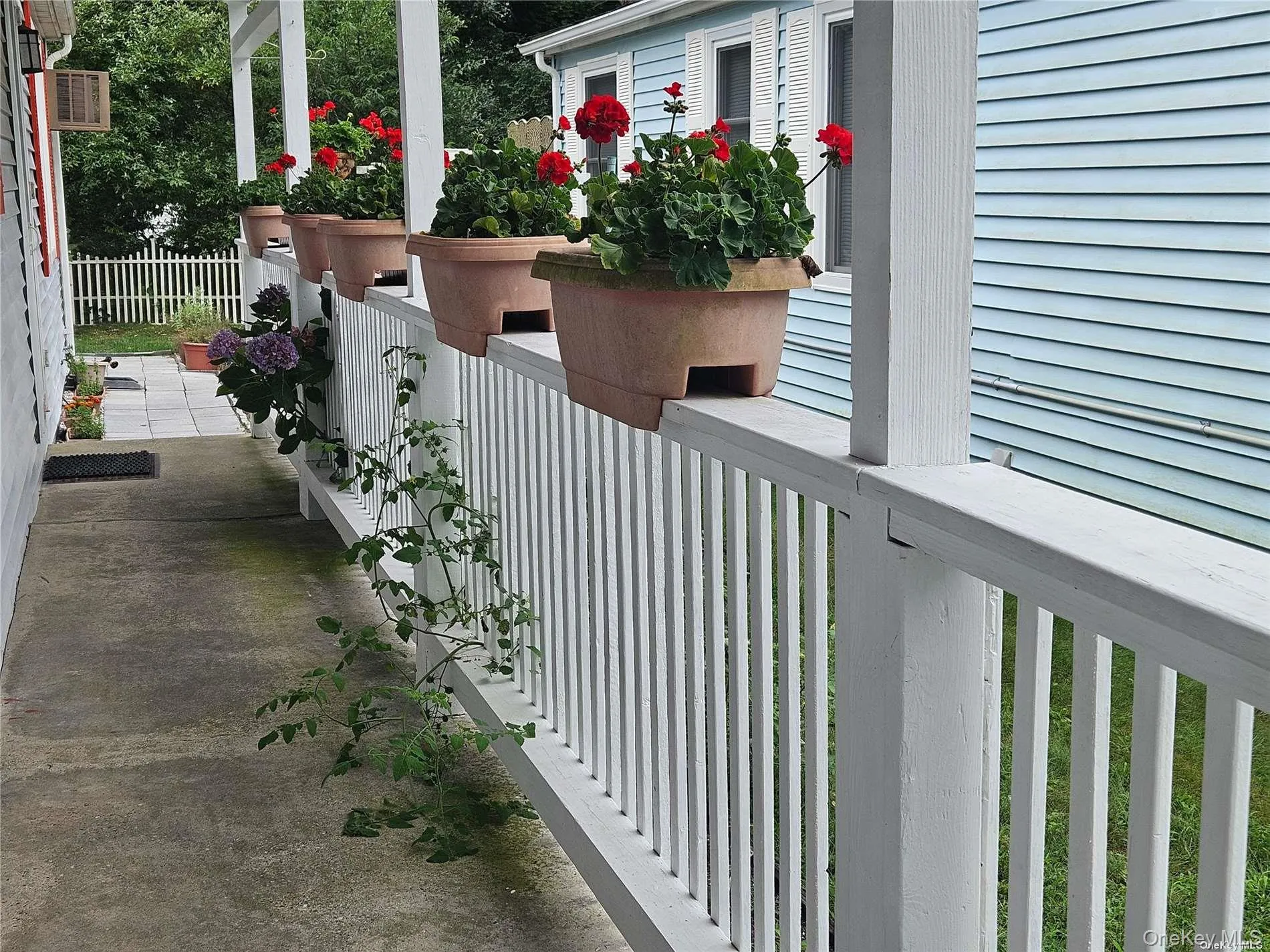 124 Village Circle, Brookhaven, NY, 2 Bedrooms Bedrooms, 5 Rooms Rooms,2 BathroomsBathrooms,Residential,For Rent,Village,0,1056096 124 Village Circle, Brookhaven, NY, 2 Bedrooms Bedrooms, 5 Rooms Rooms,2 BathroomsBathrooms,Residential,For Rent,Village,0,1056096