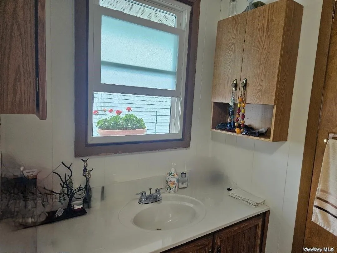 124 Village Circle, Brookhaven, NY, 2 Bedrooms Bedrooms, 5 Rooms Rooms,2 BathroomsBathrooms,Residential,For Rent,Village,0,1056096 124 Village Circle, Brookhaven, NY, 2 Bedrooms Bedrooms, 5 Rooms Rooms,2 BathroomsBathrooms,Residential,For Rent,Village,0,1056096