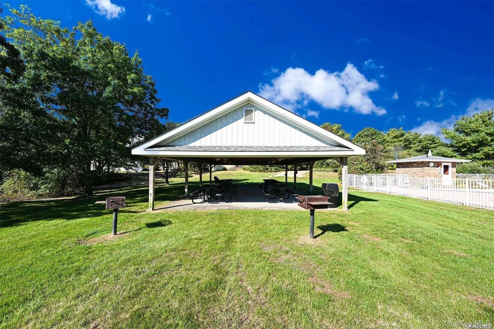 124 Village Circle, Brookhaven, NY, 2 Bedrooms Bedrooms, 5 Rooms Rooms,2 BathroomsBathrooms,Residential,For Rent,Village,0,1056096 124 Village Circle, Brookhaven, NY, 2 Bedrooms Bedrooms, 5 Rooms Rooms,2 BathroomsBathrooms,Residential,For Rent,Village,0,1056096