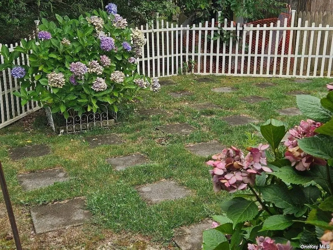 124 Village Circle, Brookhaven, NY, 2 Bedrooms Bedrooms, 5 Rooms Rooms,2 BathroomsBathrooms,Residential,For Rent,Village,0,1056096 124 Village Circle, Brookhaven, NY, 2 Bedrooms Bedrooms, 5 Rooms Rooms,2 BathroomsBathrooms,Residential,For Rent,Village,0,1056096