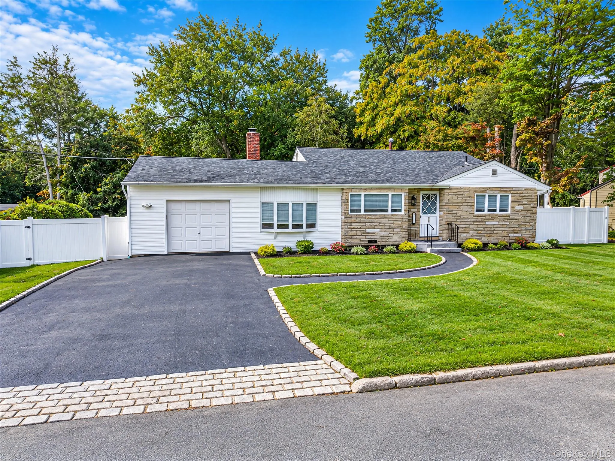 260 24th Street, Babylon, NY, 4 Bedrooms Bedrooms, 8 Rooms Rooms,1 BathroomBathrooms,Residential,For Rent,24th,0,1056101 260 24th Street, Babylon, NY, 4 Bedrooms Bedrooms, 8 Rooms Rooms,1 BathroomBathrooms,Residential,For Rent,24th,0,1056101