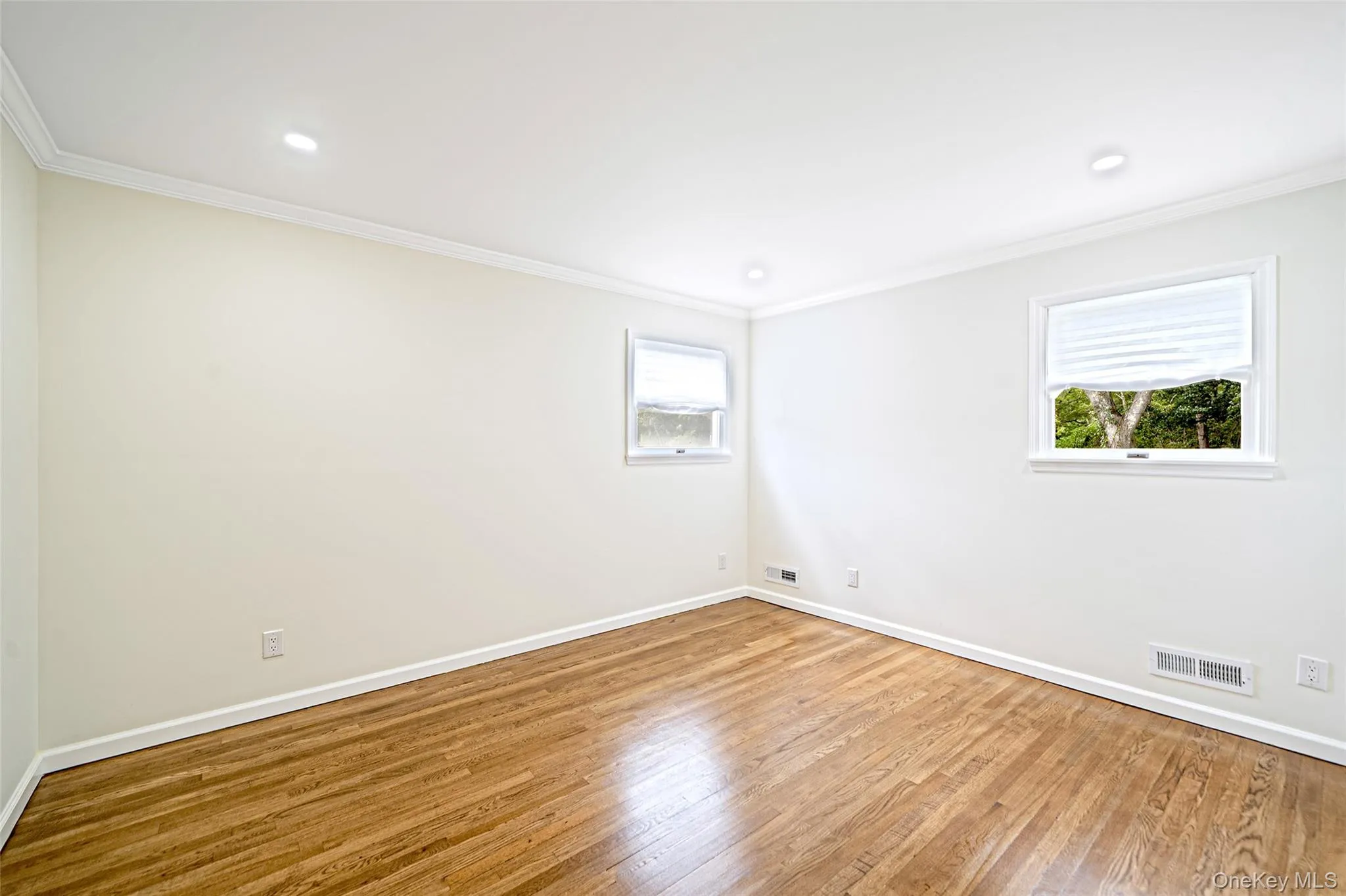 260 24th Street, Babylon, NY, 4 Bedrooms Bedrooms, 8 Rooms Rooms,1 BathroomBathrooms,Residential,For Rent,24th,0,1056101 260 24th Street, Babylon, NY, 4 Bedrooms Bedrooms, 8 Rooms Rooms,1 BathroomBathrooms,Residential,For Rent,24th,0,1056101