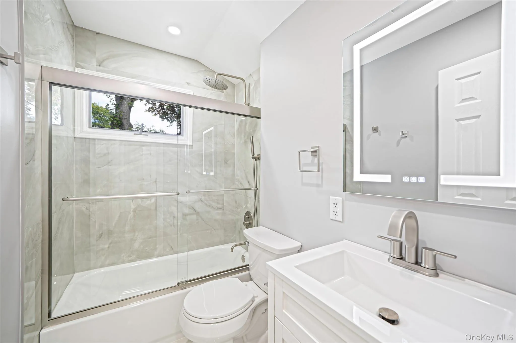 260 24th Street, Babylon, NY, 4 Bedrooms Bedrooms, 8 Rooms Rooms,1 BathroomBathrooms,Residential,For Rent,24th,0,1056101 260 24th Street, Babylon, NY, 4 Bedrooms Bedrooms, 8 Rooms Rooms,1 BathroomBathrooms,Residential,For Rent,24th,0,1056101