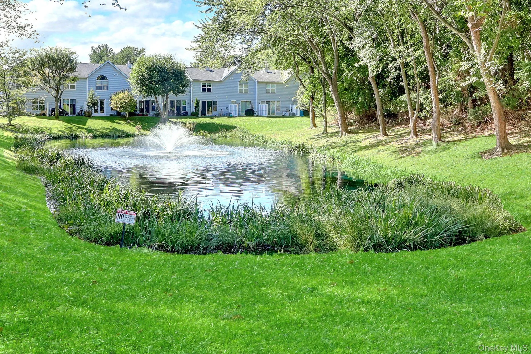 217 Windward Court, Brookhaven, NY, 2 Bedrooms Bedrooms, 5 Rooms Rooms,2 BathroomsBathrooms,Residential,For Rent,Windward,0,1056103 217 Windward Court, Brookhaven, NY, 2 Bedrooms Bedrooms, 5 Rooms Rooms,2 BathroomsBathrooms,Residential,For Rent,Windward,0,1056103