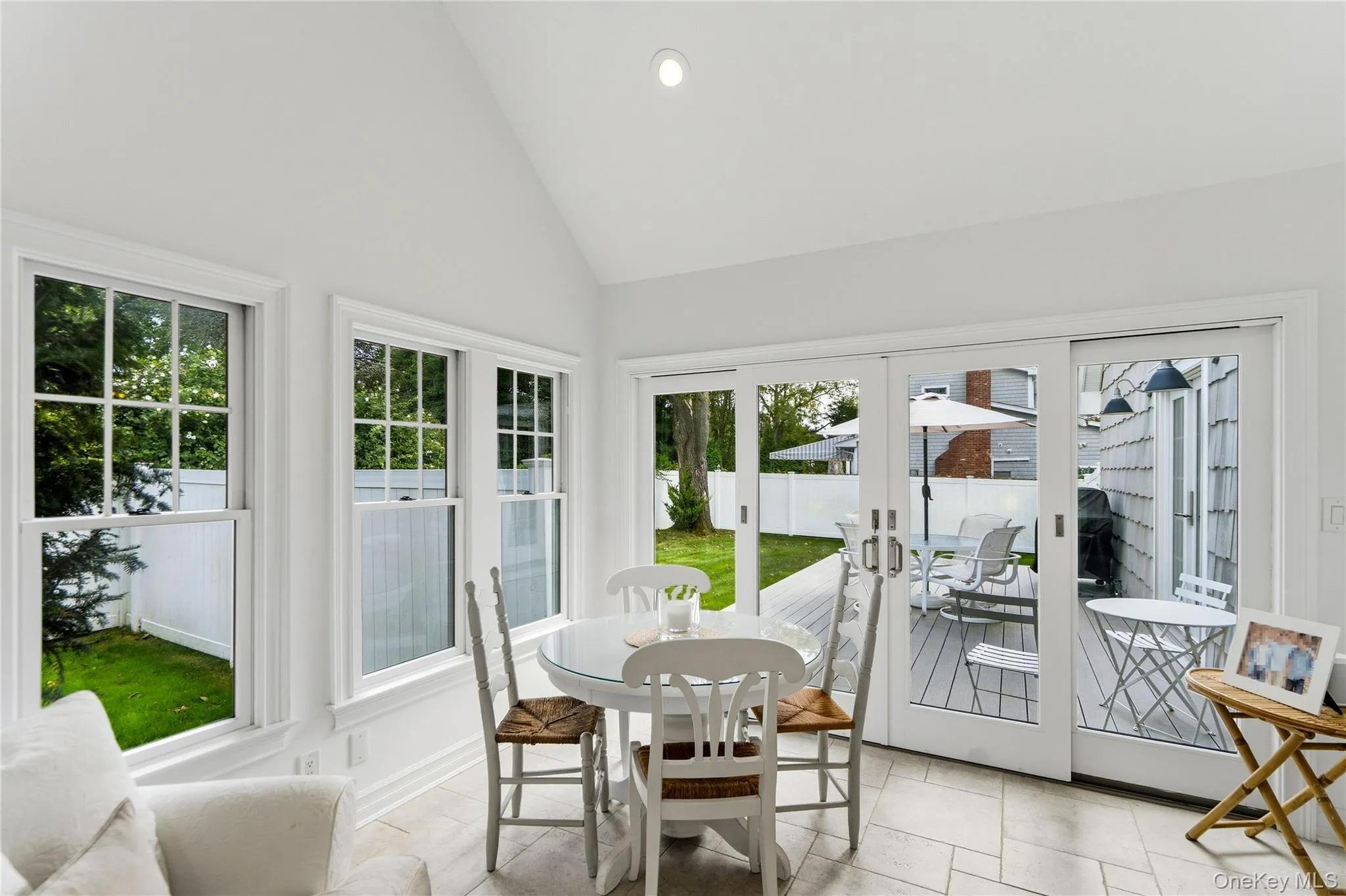 99 Benson Avenue, Islip, NY, 3 Bedrooms Bedrooms, 6 Rooms Rooms,2 BathroomsBathrooms,Residential,For Rent,Benson,0,1056105 99 Benson Avenue, Islip, NY, 3 Bedrooms Bedrooms, 6 Rooms Rooms,2 BathroomsBathrooms,Residential,For Rent,Benson,0,1056105