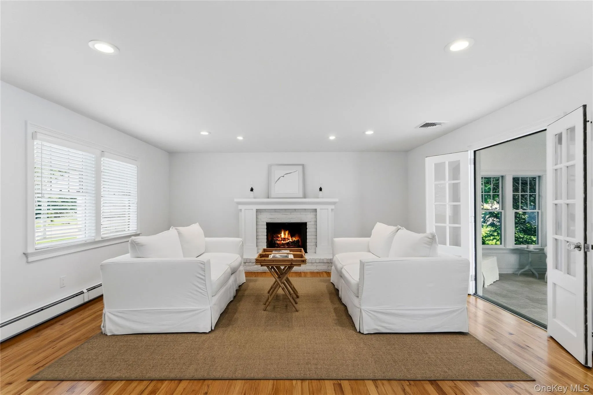 99 Benson Avenue, Islip, NY, 3 Bedrooms Bedrooms, 6 Rooms Rooms,2 BathroomsBathrooms,Residential,For Rent,Benson,0,1056105 99 Benson Avenue, Islip, NY, 3 Bedrooms Bedrooms, 6 Rooms Rooms,2 BathroomsBathrooms,Residential,For Rent,Benson,0,1056105
