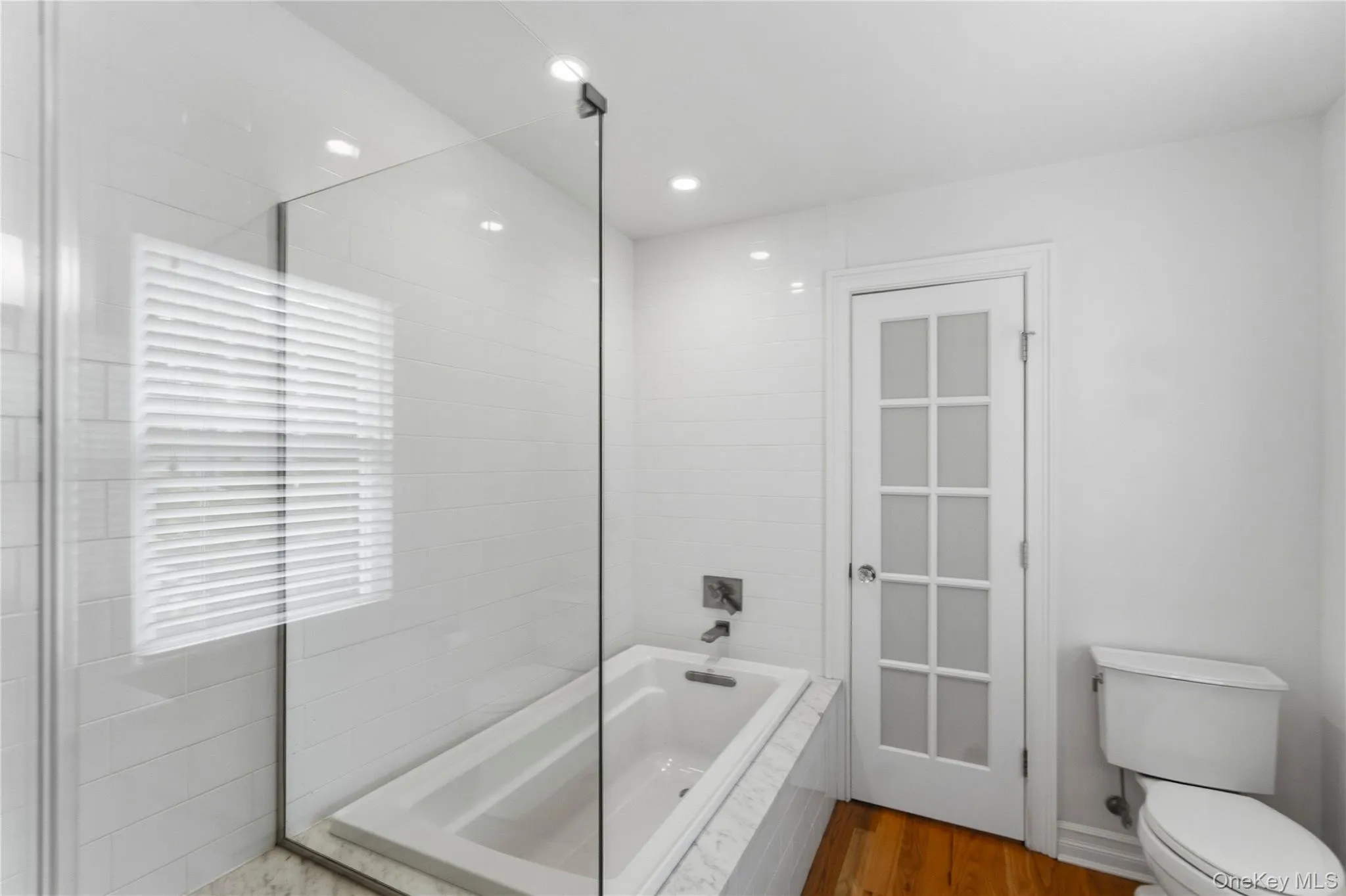 99 Benson Avenue, Islip, NY, 3 Bedrooms Bedrooms, 6 Rooms Rooms,2 BathroomsBathrooms,Residential,For Rent,Benson,0,1056105 99 Benson Avenue, Islip, NY, 3 Bedrooms Bedrooms, 6 Rooms Rooms,2 BathroomsBathrooms,Residential,For Rent,Benson,0,1056105