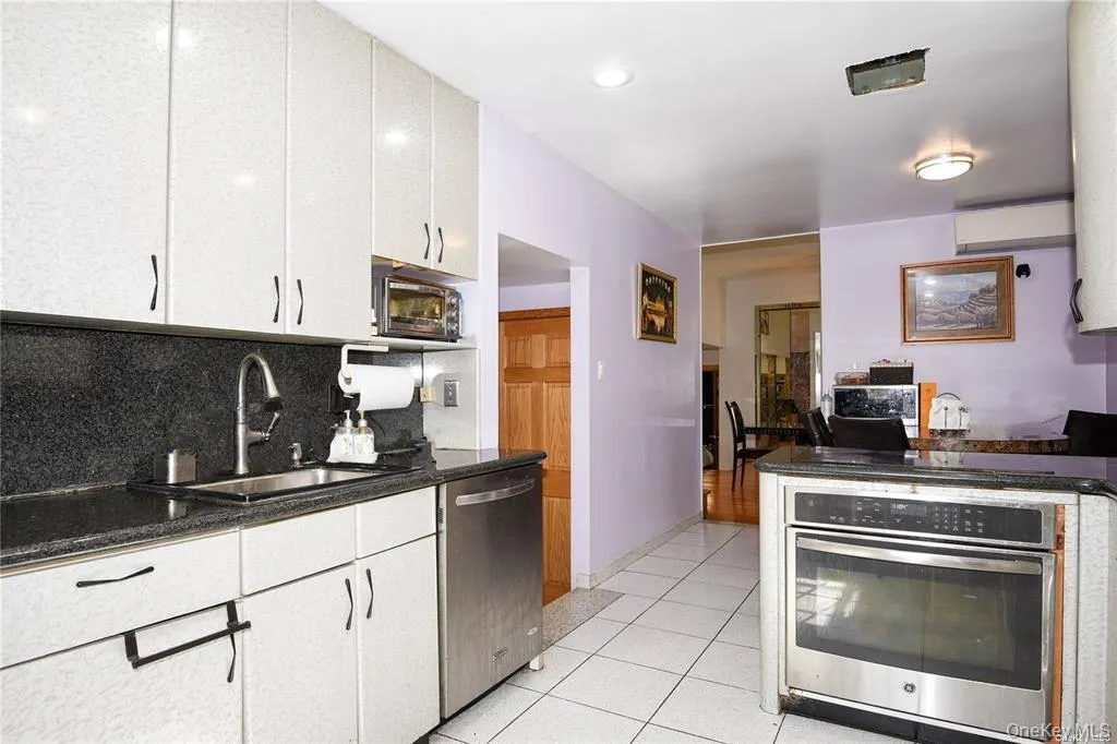 65 Sylvia Lane, Oyster Bay, NY, 3 Bedrooms Bedrooms, 7 Rooms Rooms,2 BathroomsBathrooms,Residential Lease,For Rent,Sylvia,0,1056107 65 Sylvia Lane, Oyster Bay, NY, 3 Bedrooms Bedrooms, 7 Rooms Rooms,2 BathroomsBathrooms,Residential Lease,For Rent,Sylvia,0,1056107