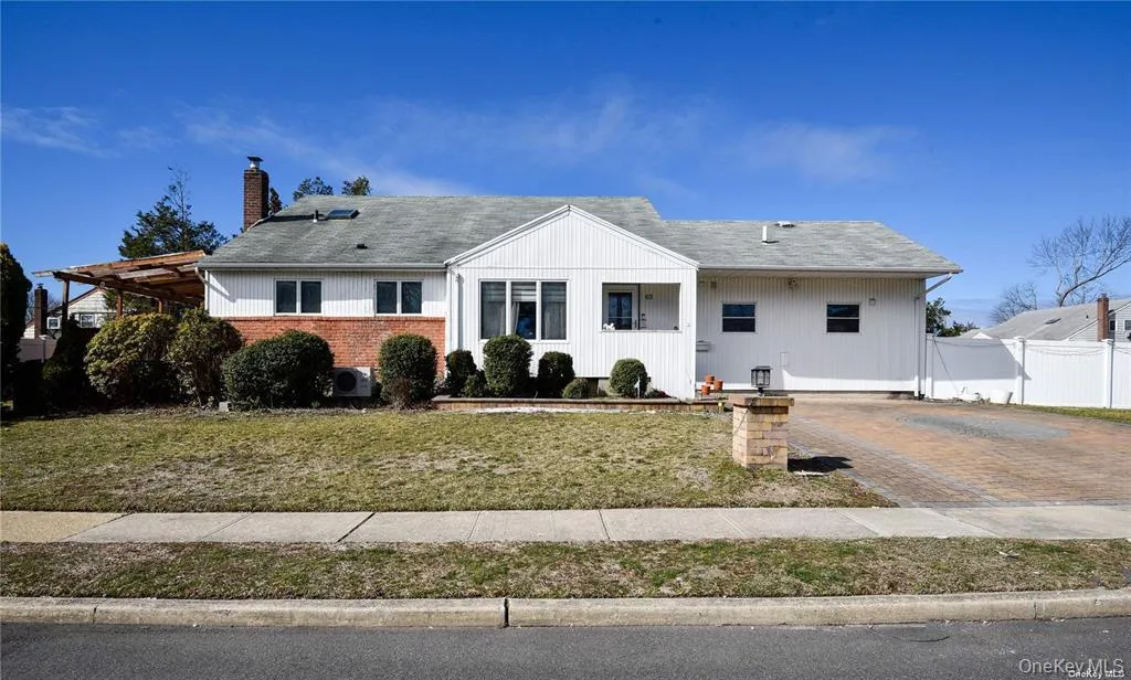 65 Sylvia Lane, Oyster Bay, NY, 3 Bedrooms Bedrooms, 7 Rooms Rooms,2 BathroomsBathrooms,Residential Lease,For Rent,Sylvia,0,1056107 65 Sylvia Lane, Oyster Bay, NY, 3 Bedrooms Bedrooms, 7 Rooms Rooms,2 BathroomsBathrooms,Residential Lease,For Rent,Sylvia,0,1056107