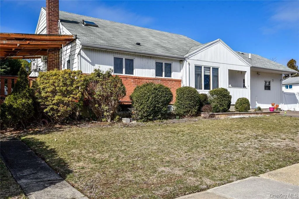 65 Sylvia Lane, Oyster Bay, NY, 3 Bedrooms Bedrooms, 7 Rooms Rooms,2 BathroomsBathrooms,Residential Lease,For Rent,Sylvia,0,1056107 65 Sylvia Lane, Oyster Bay, NY, 3 Bedrooms Bedrooms, 7 Rooms Rooms,2 BathroomsBathrooms,Residential Lease,For Rent,Sylvia,0,1056107