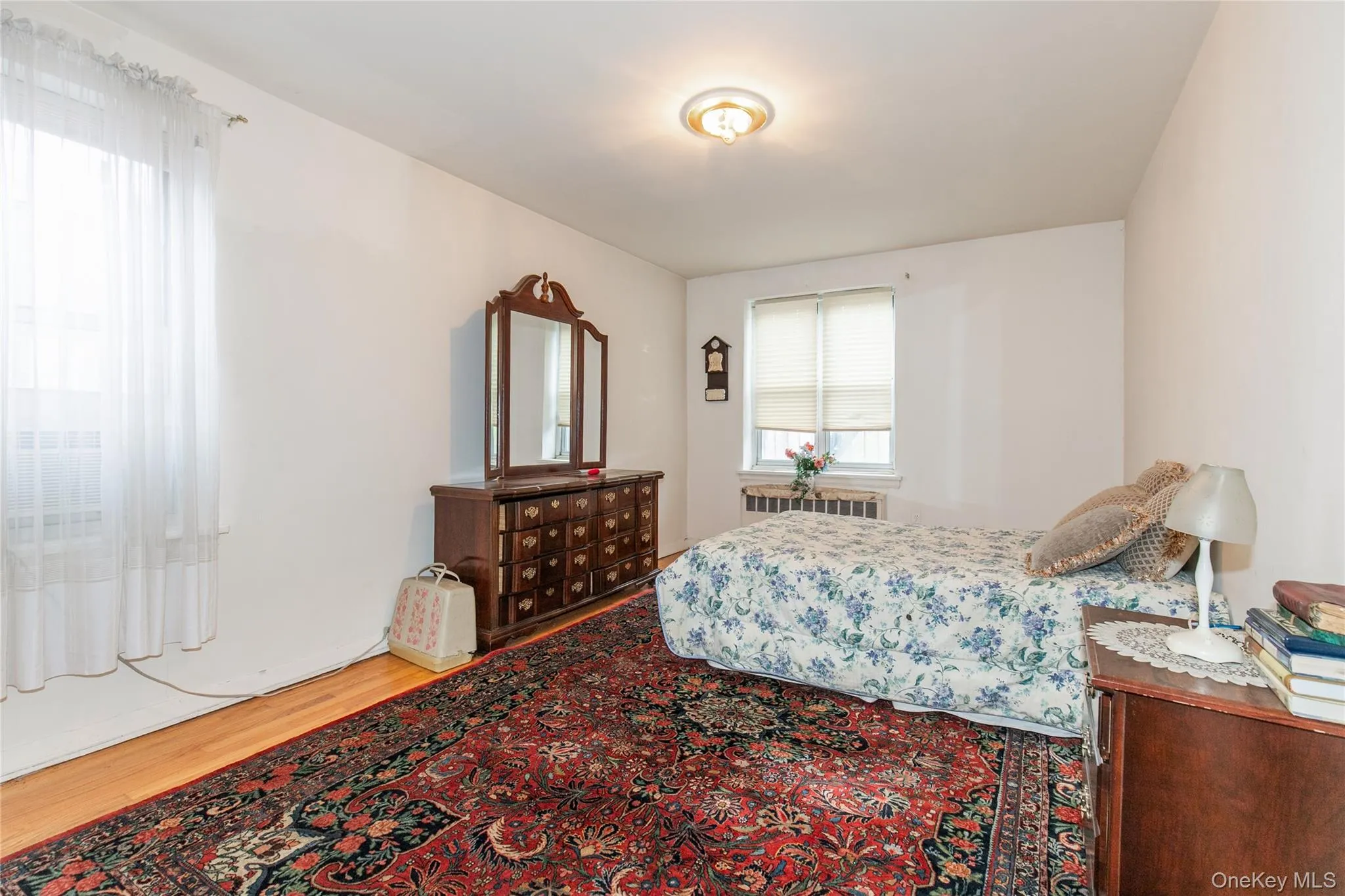 75 Middle Neck, North Hempstead, NY, 1 Bedroom Bedrooms, 5 Rooms Rooms,1 BathroomBathrooms,Residential,For Rent,Middle Neck,0,1056108 75 Middle Neck, North Hempstead, NY, 1 Bedroom Bedrooms, 5 Rooms Rooms,1 BathroomBathrooms,Residential,For Rent,Middle Neck,0,1056108
