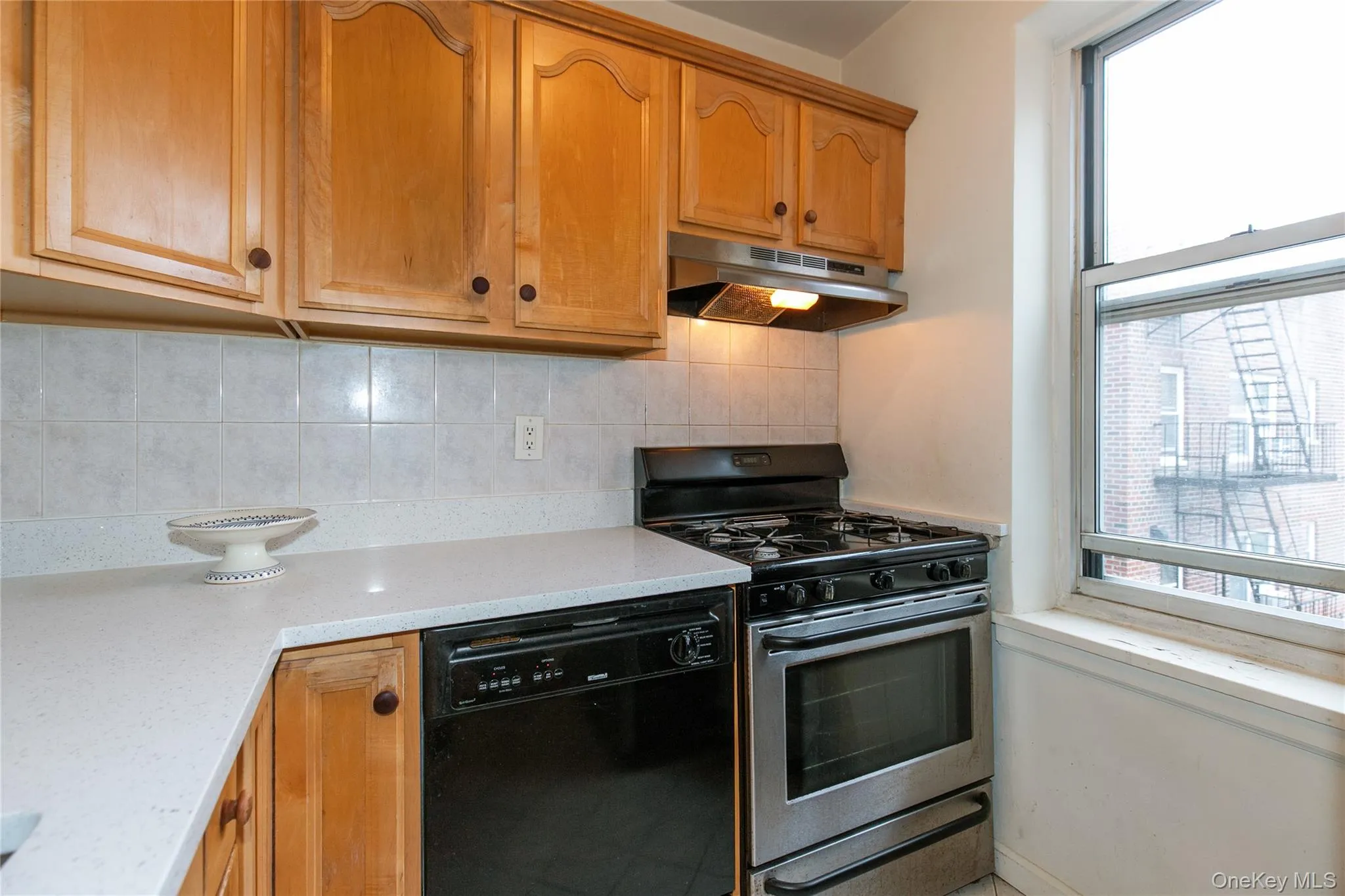 75 Middle Neck, North Hempstead, NY, 1 Bedroom Bedrooms, 5 Rooms Rooms,1 BathroomBathrooms,Residential,For Rent,Middle Neck,0,1056108 75 Middle Neck, North Hempstead, NY, 1 Bedroom Bedrooms, 5 Rooms Rooms,1 BathroomBathrooms,Residential,For Rent,Middle Neck,0,1056108