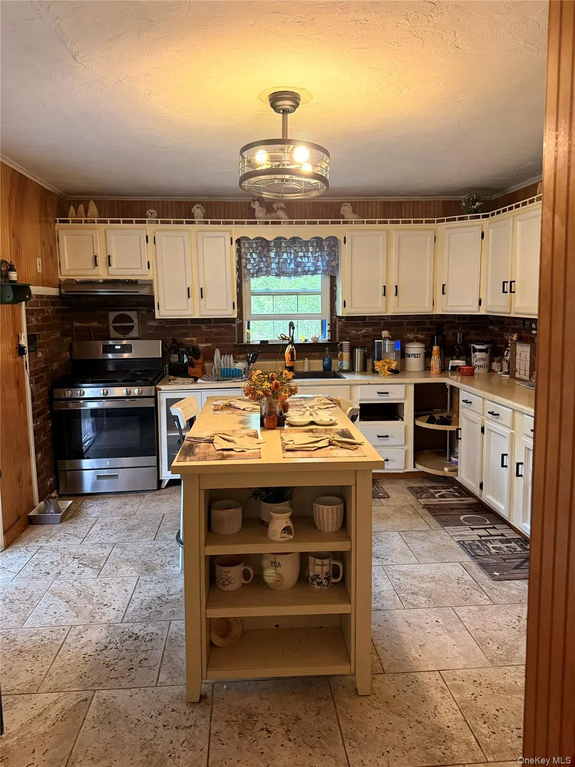 5 Ivy Road, Mamakating, NY, 3 Bedroom Bedrooms, 7 Room Rooms,2 BathroomBathrooms,Residential Lease,For Rent,Ivy,0,1056112 5 Ivy Road, Mamakating, NY, 3 Bedroom Bedrooms, 7 Room Rooms,2 BathroomBathrooms,Residential Lease,For Rent,Ivy,0,1056112