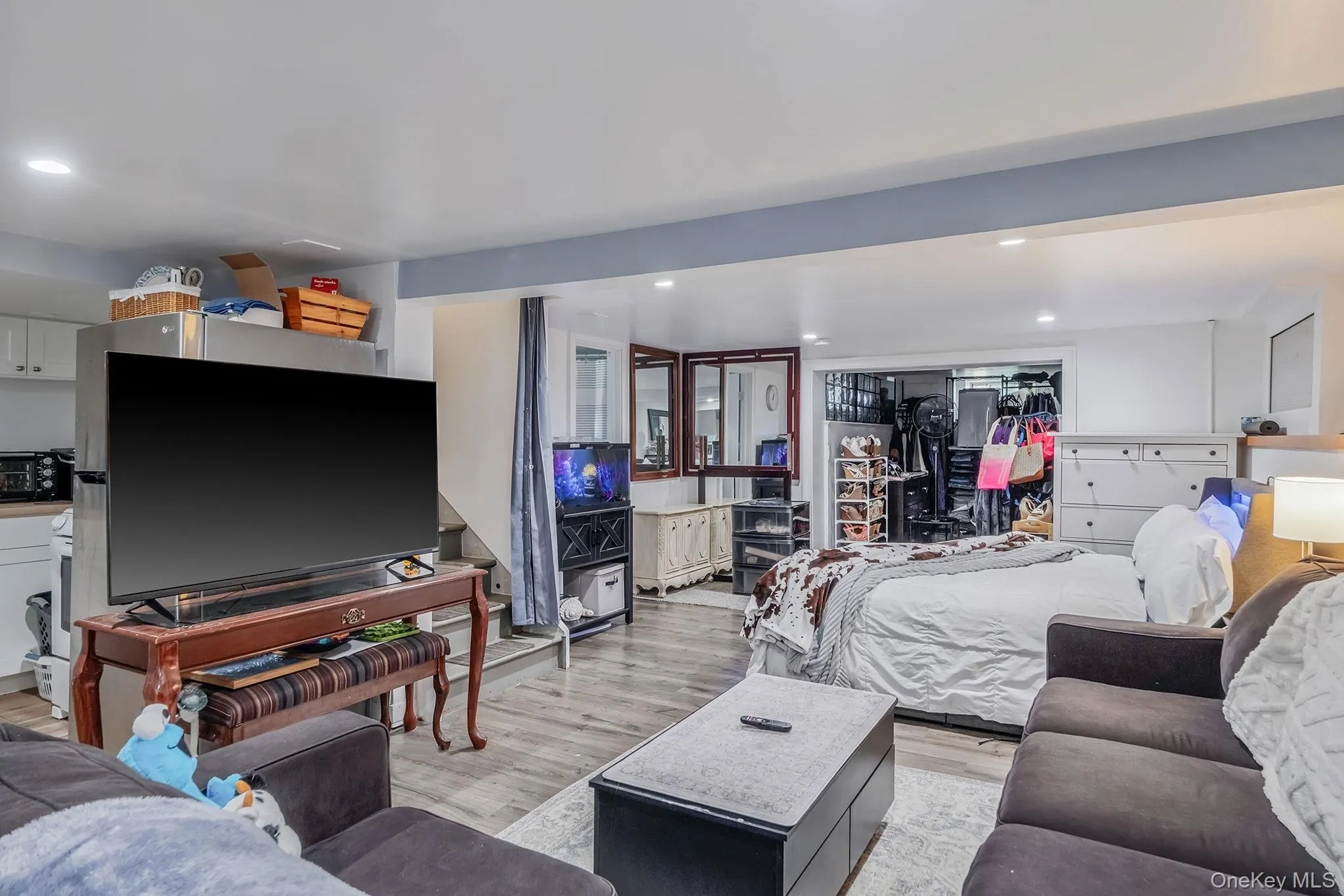 127 Clinton Avenue, Brookhaven, NY, 3 Bedrooms Bedrooms, 6 Rooms Rooms,2 BathroomsBathrooms,Residential,For Rent,Clinton,0,1056114 127 Clinton Avenue, Brookhaven, NY, 3 Bedrooms Bedrooms, 6 Rooms Rooms,2 BathroomsBathrooms,Residential,For Rent,Clinton,0,1056114