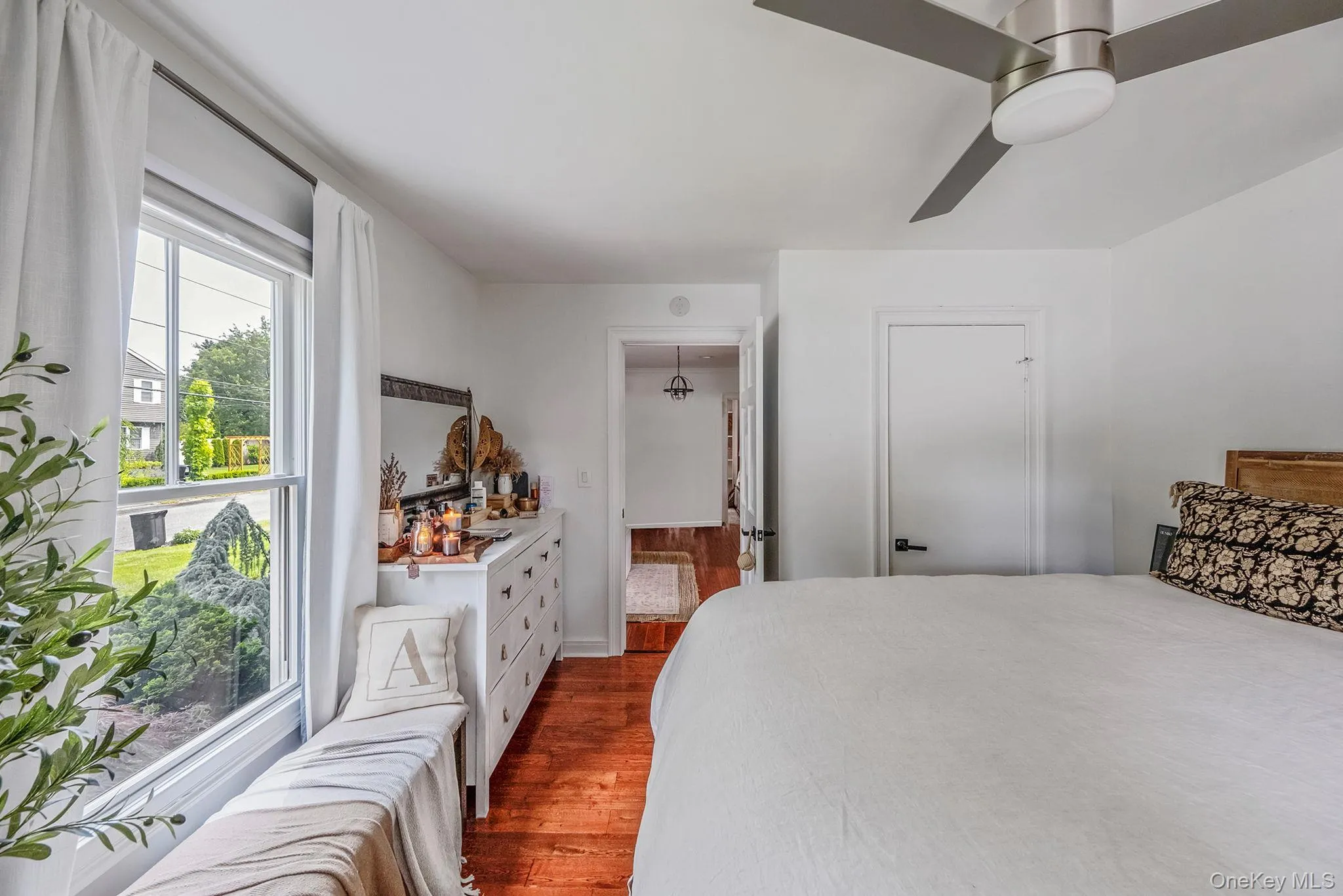 127 Clinton Avenue, Brookhaven, NY, 3 Bedrooms Bedrooms, 6 Rooms Rooms,2 BathroomsBathrooms,Residential,For Rent,Clinton,0,1056114 127 Clinton Avenue, Brookhaven, NY, 3 Bedrooms Bedrooms, 6 Rooms Rooms,2 BathroomsBathrooms,Residential,For Rent,Clinton,0,1056114
