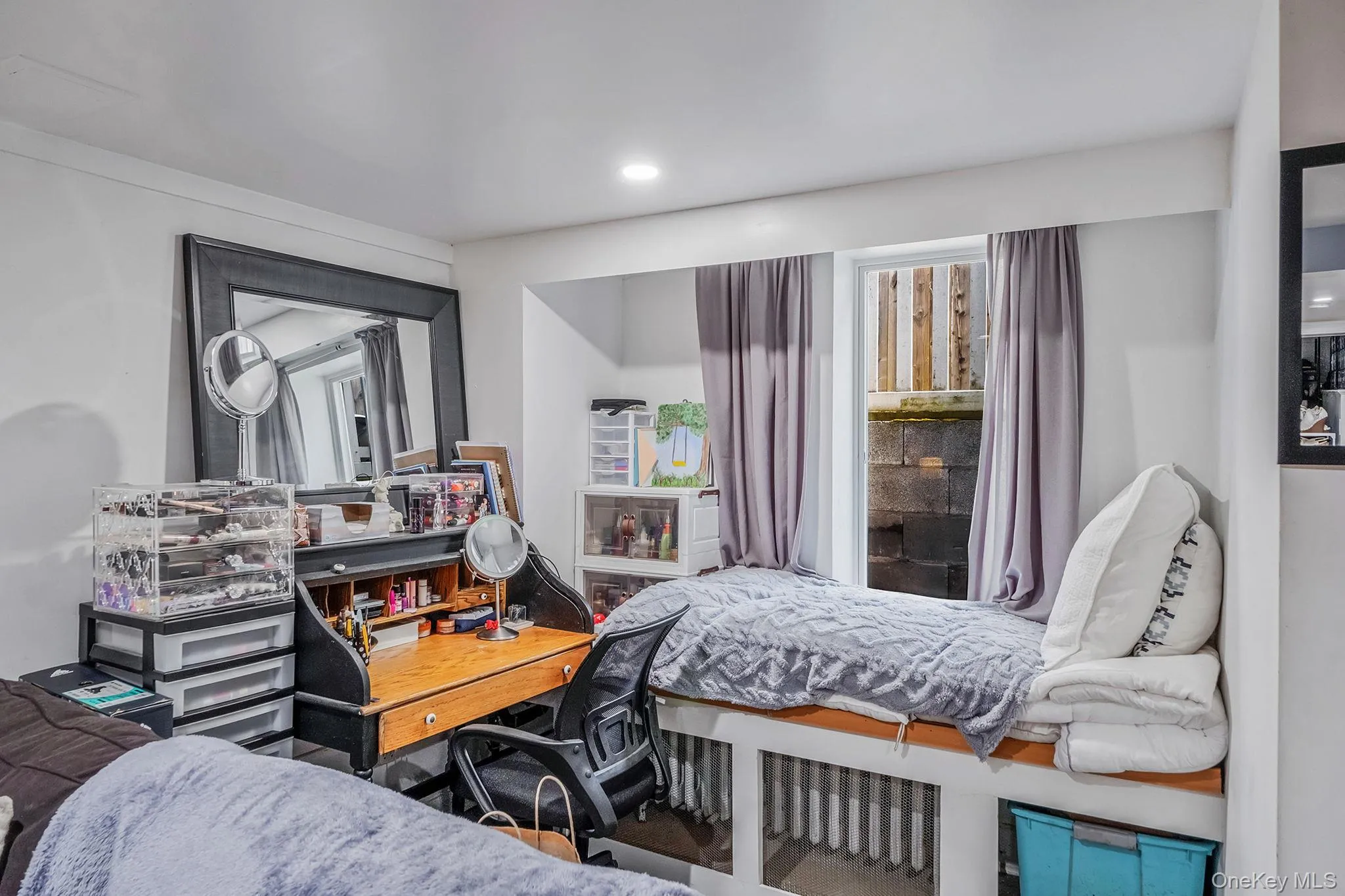 127 Clinton Avenue, Brookhaven, NY, 3 Bedrooms Bedrooms, 6 Rooms Rooms,2 BathroomsBathrooms,Residential,For Rent,Clinton,0,1056114 127 Clinton Avenue, Brookhaven, NY, 3 Bedrooms Bedrooms, 6 Rooms Rooms,2 BathroomsBathrooms,Residential,For Rent,Clinton,0,1056114