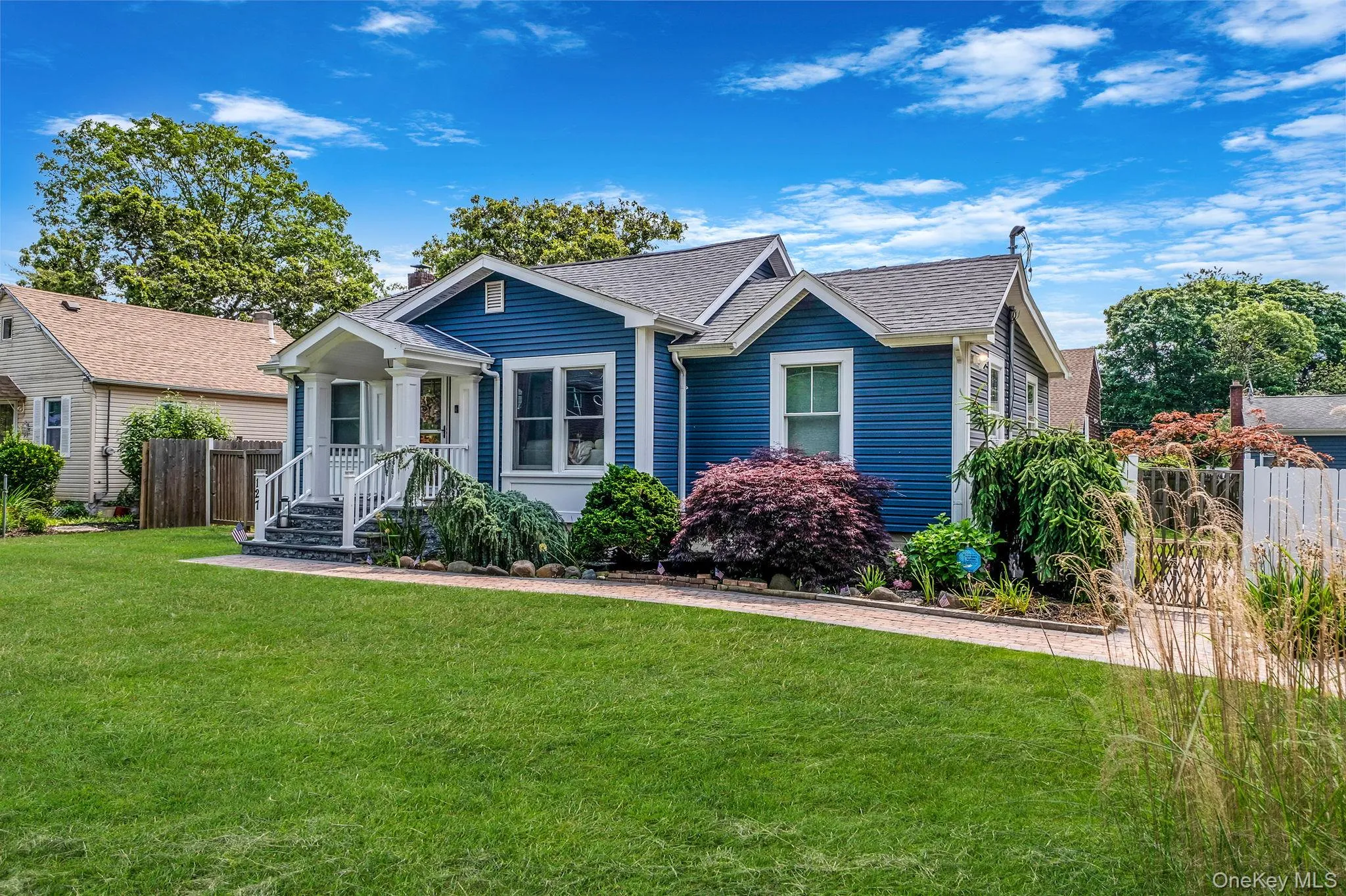 127 Clinton Avenue, Brookhaven, NY, 3 Bedrooms Bedrooms, 6 Rooms Rooms,2 BathroomsBathrooms,Residential,For Rent,Clinton,0,1056114 127 Clinton Avenue, Brookhaven, NY, 3 Bedrooms Bedrooms, 6 Rooms Rooms,2 BathroomsBathrooms,Residential,For Rent,Clinton,0,1056114