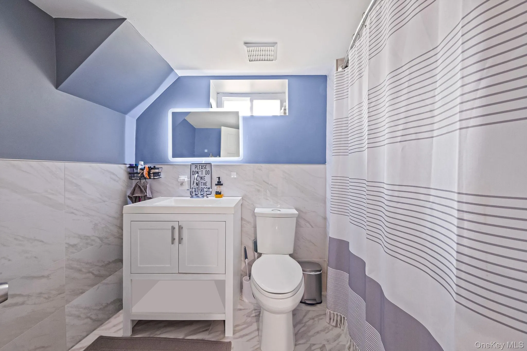 127 Clinton Avenue, Brookhaven, NY, 3 Bedrooms Bedrooms, 6 Rooms Rooms,2 BathroomsBathrooms,Residential,For Rent,Clinton,0,1056114 127 Clinton Avenue, Brookhaven, NY, 3 Bedrooms Bedrooms, 6 Rooms Rooms,2 BathroomsBathrooms,Residential,For Rent,Clinton,0,1056114