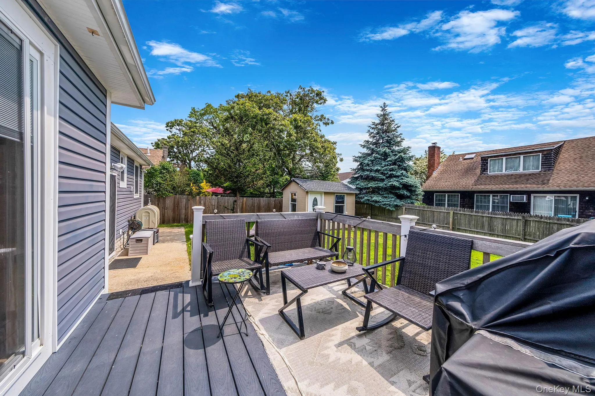127 Clinton Avenue, Brookhaven, NY, 3 Bedrooms Bedrooms, 6 Rooms Rooms,2 BathroomsBathrooms,Residential,For Rent,Clinton,0,1056114 127 Clinton Avenue, Brookhaven, NY, 3 Bedrooms Bedrooms, 6 Rooms Rooms,2 BathroomsBathrooms,Residential,For Rent,Clinton,0,1056114