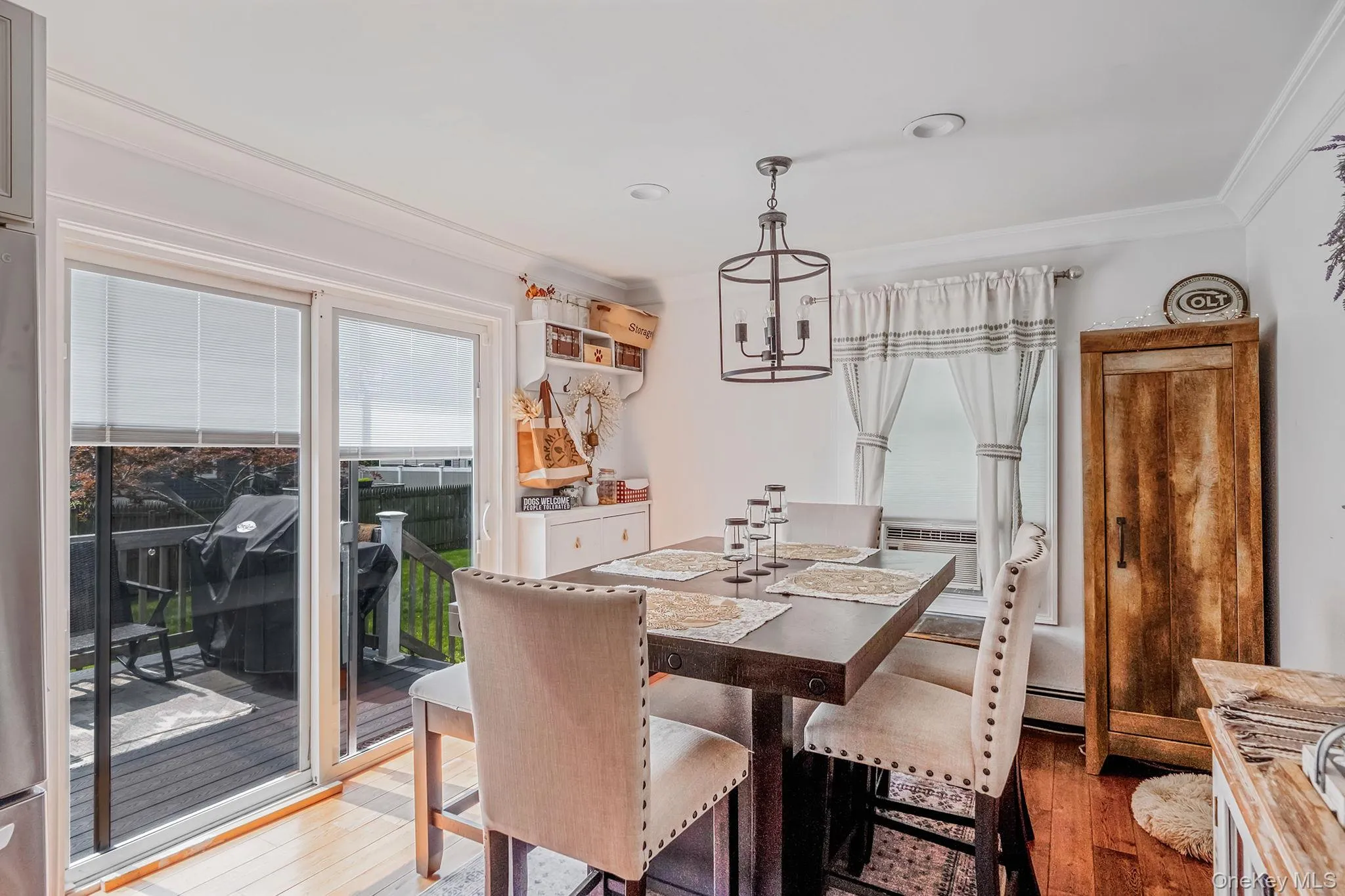 127 Clinton Avenue, Brookhaven, NY, 3 Bedrooms Bedrooms, 6 Rooms Rooms,2 BathroomsBathrooms,Residential,For Rent,Clinton,0,1056114 127 Clinton Avenue, Brookhaven, NY, 3 Bedrooms Bedrooms, 6 Rooms Rooms,2 BathroomsBathrooms,Residential,For Rent,Clinton,0,1056114