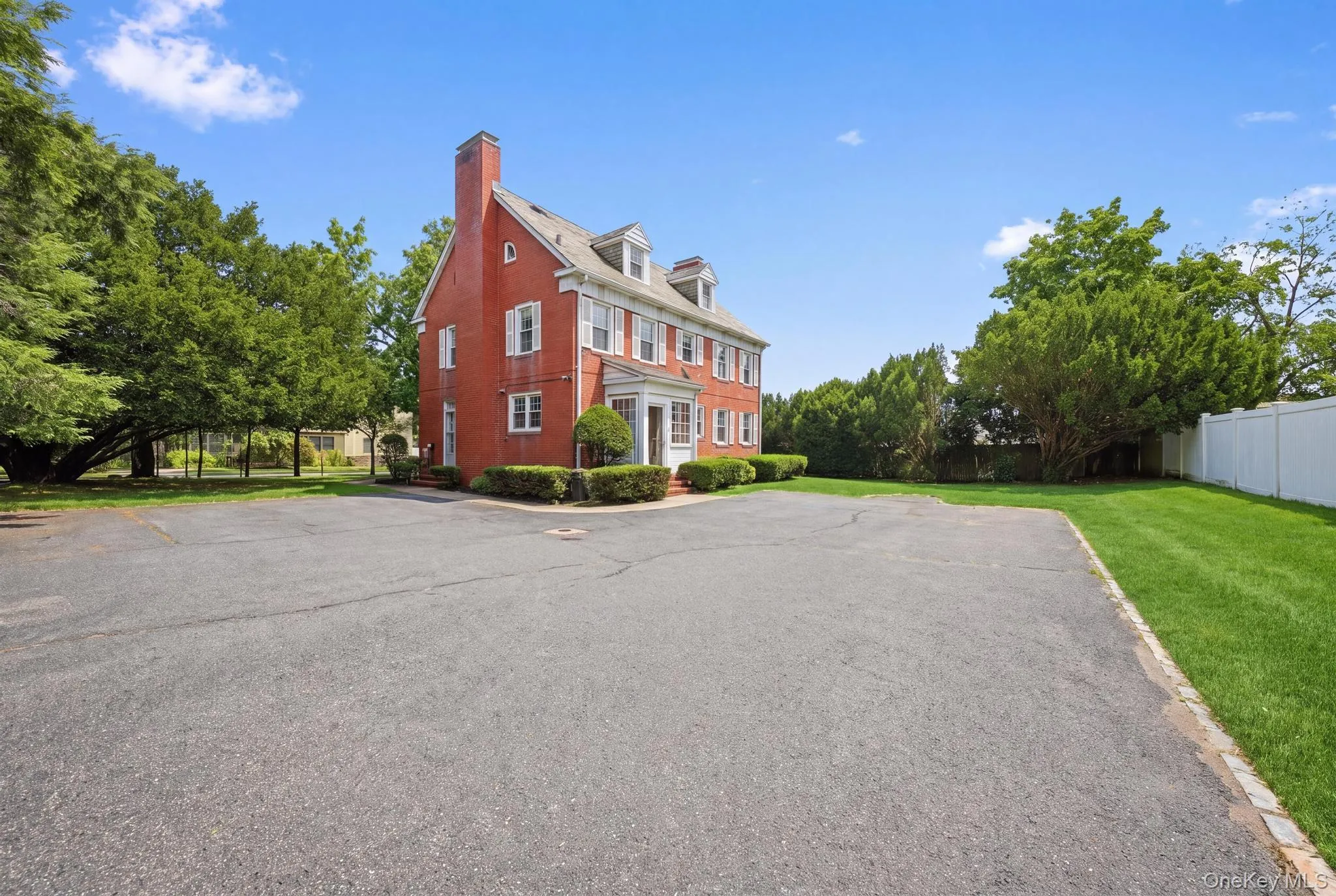 45 Tennyson Avenue, North Hempstead, NY, 6 Bedrooms Bedrooms, 15 Rooms Rooms,2 BathroomsBathrooms,Residential Lease,For Rent,Tennyson,0,1056121 45 Tennyson Avenue, North Hempstead, NY, 6 Bedrooms Bedrooms, 15 Rooms Rooms,2 BathroomsBathrooms,Residential Lease,For Rent,Tennyson,0,1056121