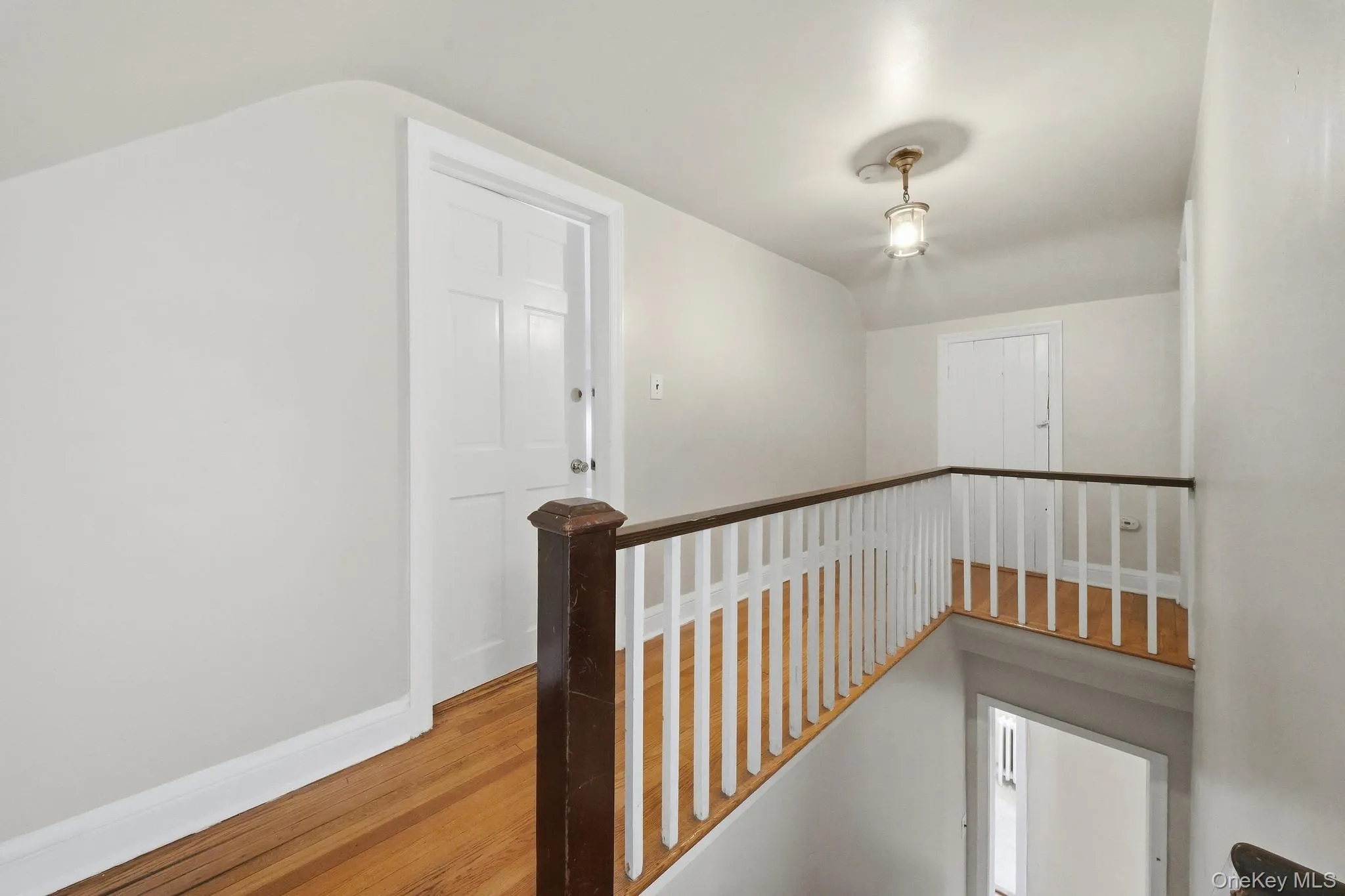 45 Tennyson Avenue, North Hempstead, NY, 6 Bedrooms Bedrooms, 15 Rooms Rooms,2 BathroomsBathrooms,Residential Lease,For Rent,Tennyson,0,1056121 45 Tennyson Avenue, North Hempstead, NY, 6 Bedrooms Bedrooms, 15 Rooms Rooms,2 BathroomsBathrooms,Residential Lease,For Rent,Tennyson,0,1056121