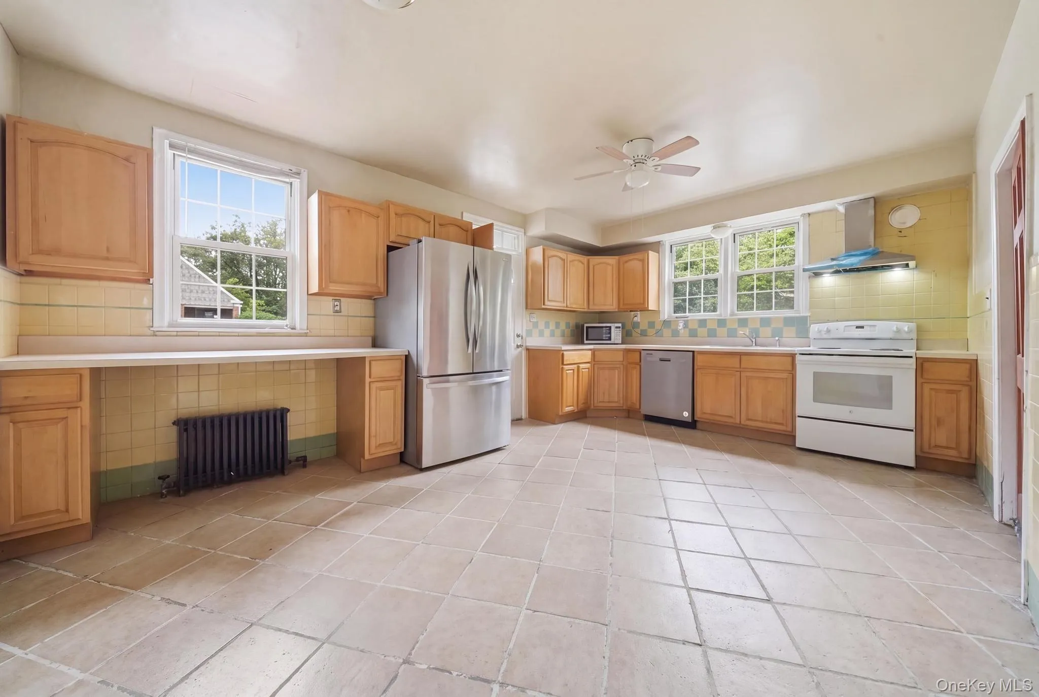 45 Tennyson Avenue, North Hempstead, NY, 6 Bedrooms Bedrooms, 15 Rooms Rooms,2 BathroomsBathrooms,Residential Lease,For Rent,Tennyson,0,1056121 45 Tennyson Avenue, North Hempstead, NY, 6 Bedrooms Bedrooms, 15 Rooms Rooms,2 BathroomsBathrooms,Residential Lease,For Rent,Tennyson,0,1056121
