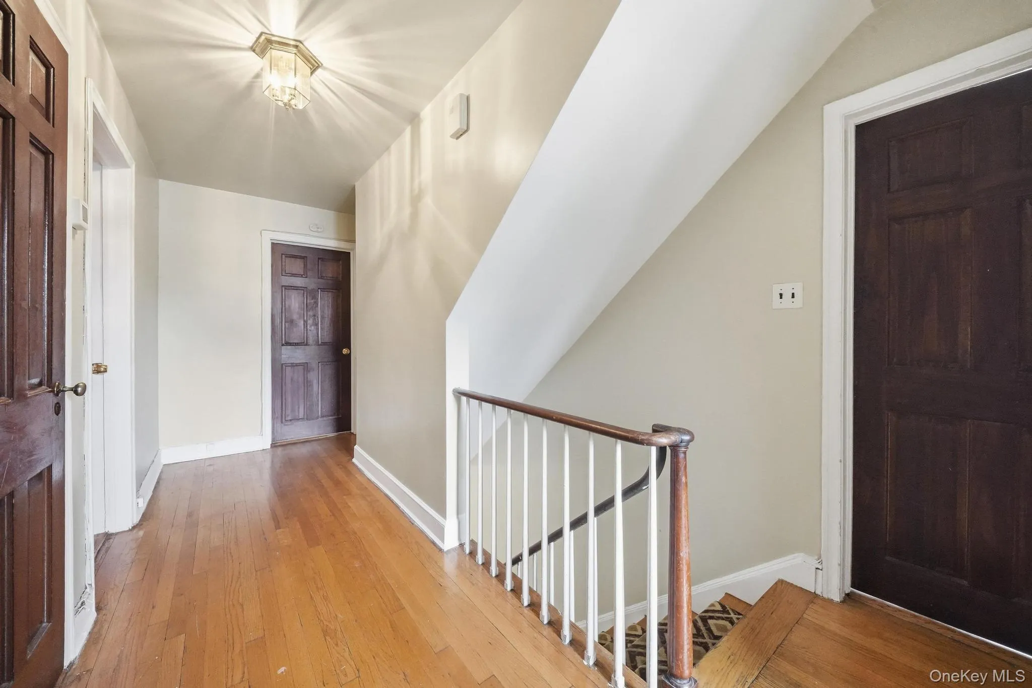 45 Tennyson Avenue, North Hempstead, NY, 6 Bedrooms Bedrooms, 15 Rooms Rooms,2 BathroomsBathrooms,Residential Lease,For Rent,Tennyson,0,1056121 45 Tennyson Avenue, North Hempstead, NY, 6 Bedrooms Bedrooms, 15 Rooms Rooms,2 BathroomsBathrooms,Residential Lease,For Rent,Tennyson,0,1056121