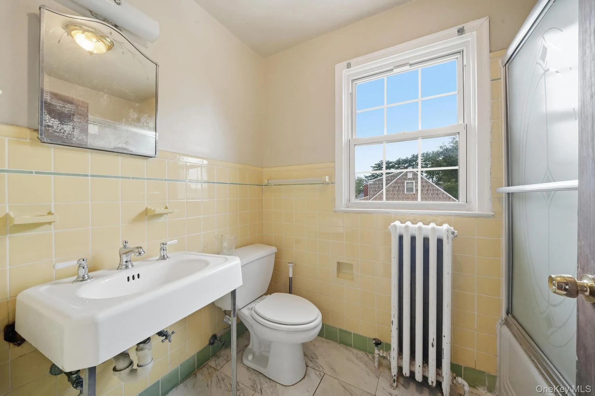 45 Tennyson Avenue, North Hempstead, NY, 6 Bedrooms Bedrooms, 15 Rooms Rooms,2 BathroomsBathrooms,Residential Lease,For Rent,Tennyson,0,1056121 45 Tennyson Avenue, North Hempstead, NY, 6 Bedrooms Bedrooms, 15 Rooms Rooms,2 BathroomsBathrooms,Residential Lease,For Rent,Tennyson,0,1056121