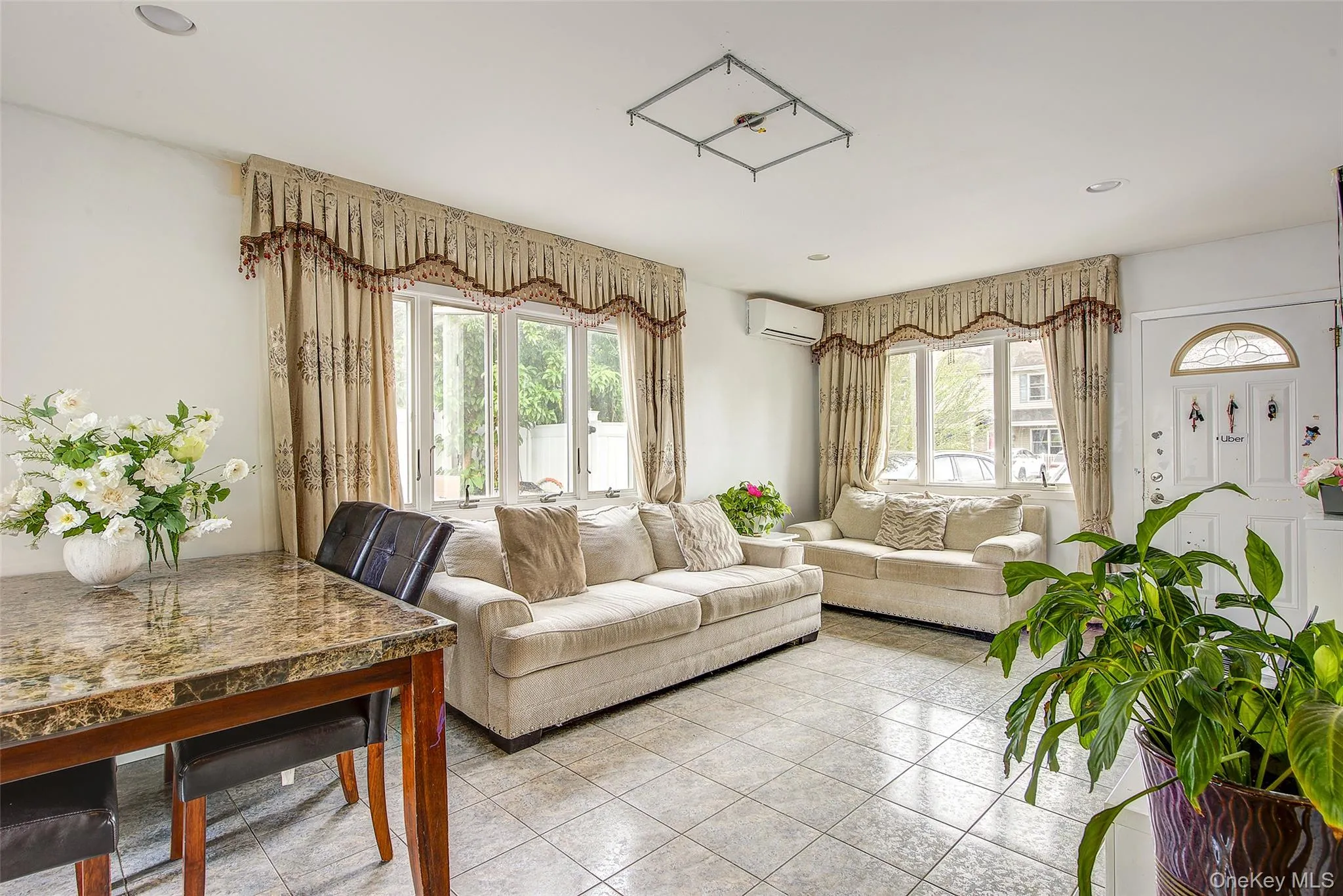 10 Belmont Circle, Oyster Bay, NY, 6 Bedrooms Bedrooms, 12 Rooms Rooms,3 BathroomsBathrooms,Residential,For Rent,Belmont,0,1056122 10 Belmont Circle, Oyster Bay, NY, 6 Bedrooms Bedrooms, 12 Rooms Rooms,3 BathroomsBathrooms,Residential,For Rent,Belmont,0,1056122