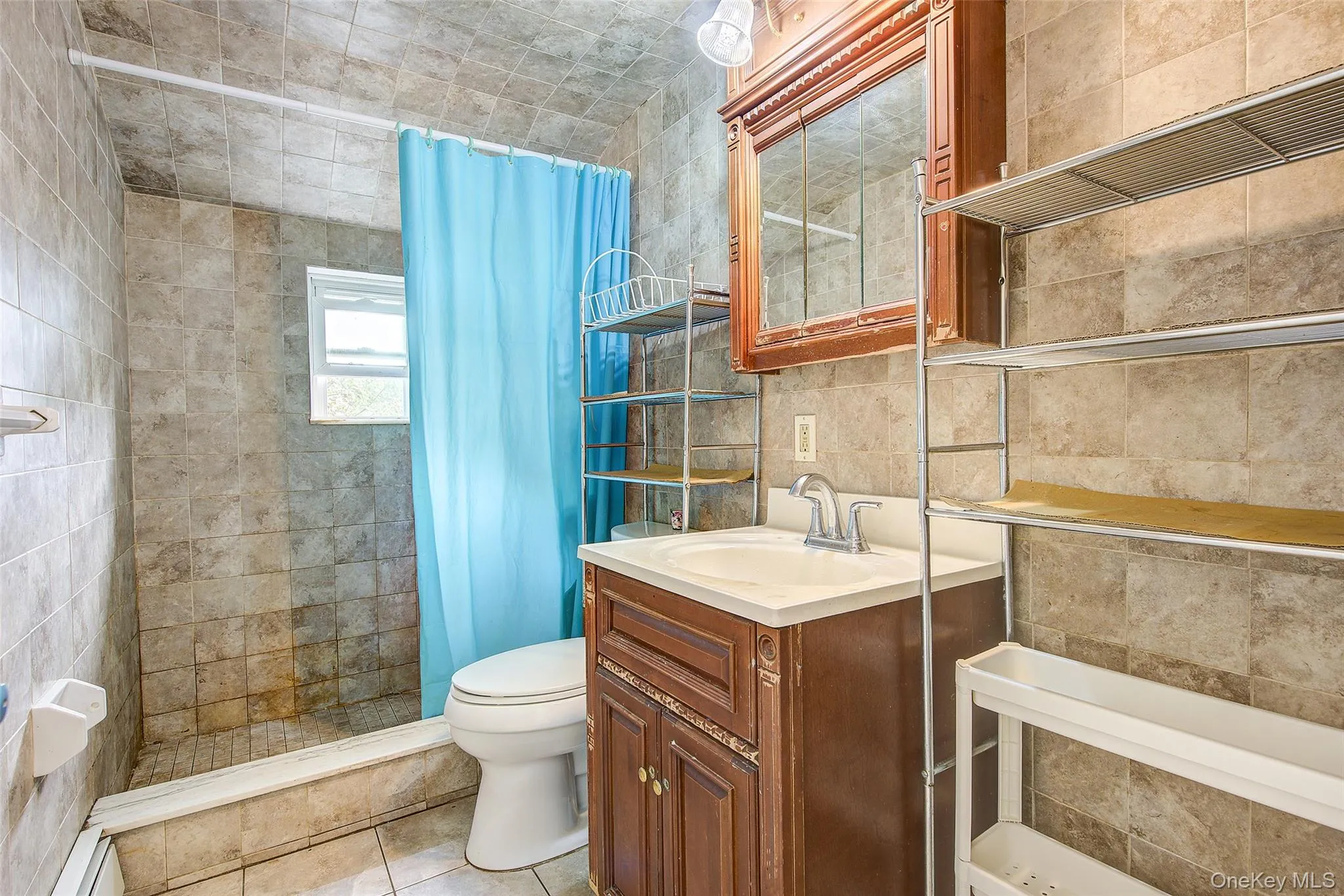 10 Belmont Circle, Oyster Bay, NY, 6 Bedrooms Bedrooms, 12 Rooms Rooms,3 BathroomsBathrooms,Residential,For Rent,Belmont,0,1056122 10 Belmont Circle, Oyster Bay, NY, 6 Bedrooms Bedrooms, 12 Rooms Rooms,3 BathroomsBathrooms,Residential,For Rent,Belmont,0,1056122