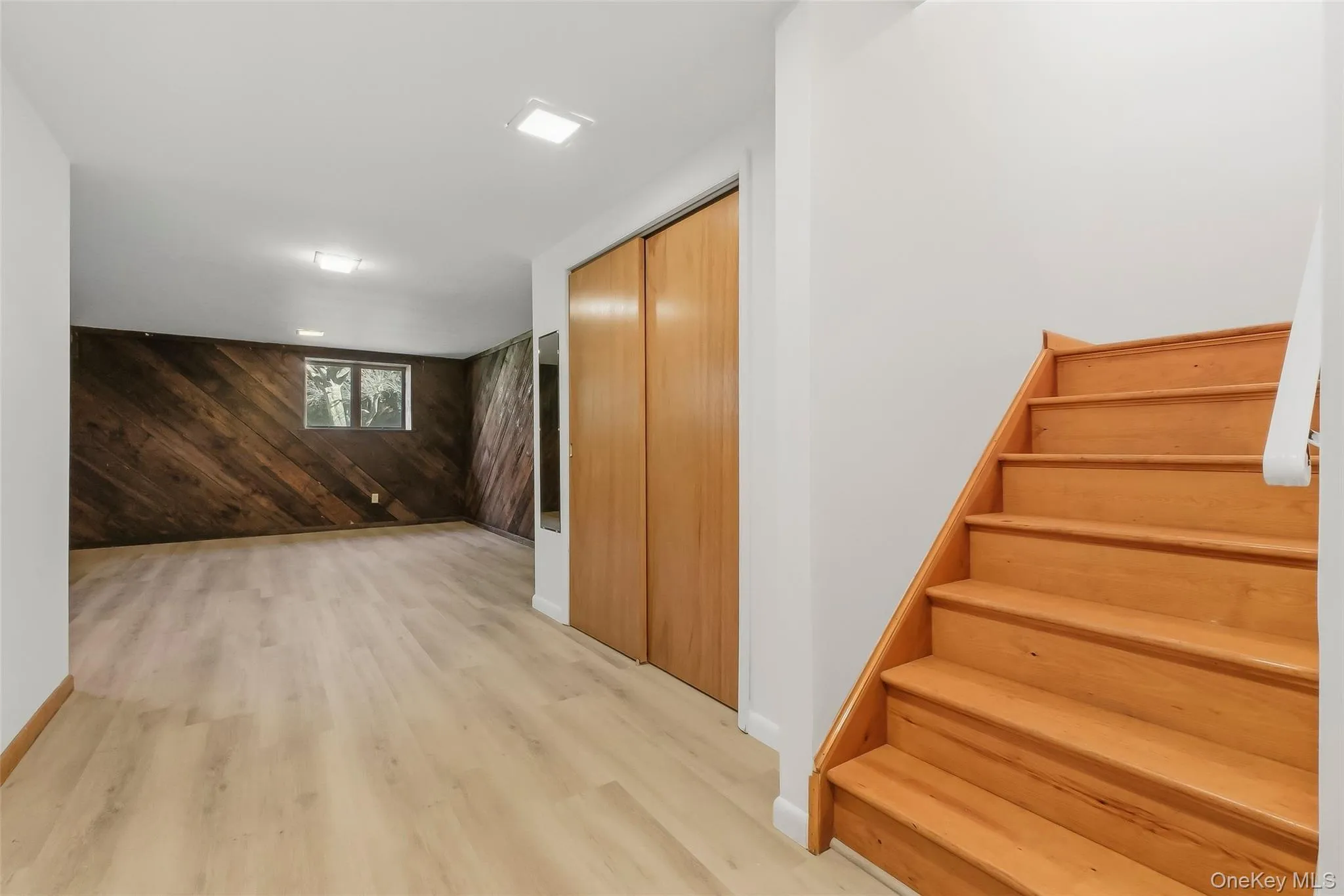 2054 Quaker Ridge Road, Cortlandt, NY, 5 Bedrooms Bedrooms, 12 Rooms Rooms,3 BathroomsBathrooms,Residential,For Rent,Quaker Ridge,0,1056124 2054 Quaker Ridge Road, Cortlandt, NY, 5 Bedrooms Bedrooms, 12 Rooms Rooms,3 BathroomsBathrooms,Residential,For Rent,Quaker Ridge,0,1056124