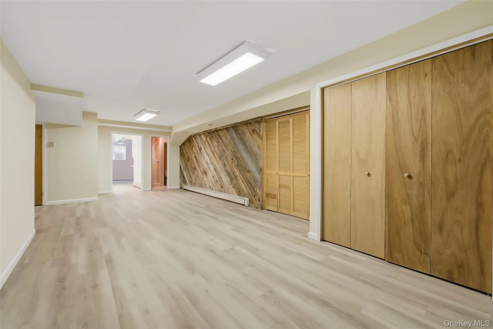 2054 Quaker Ridge Road, Cortlandt, NY, 5 Bedrooms Bedrooms, 12 Rooms Rooms,3 BathroomsBathrooms,Residential,For Rent,Quaker Ridge,0,1056124 2054 Quaker Ridge Road, Cortlandt, NY, 5 Bedrooms Bedrooms, 12 Rooms Rooms,3 BathroomsBathrooms,Residential,For Rent,Quaker Ridge,0,1056124