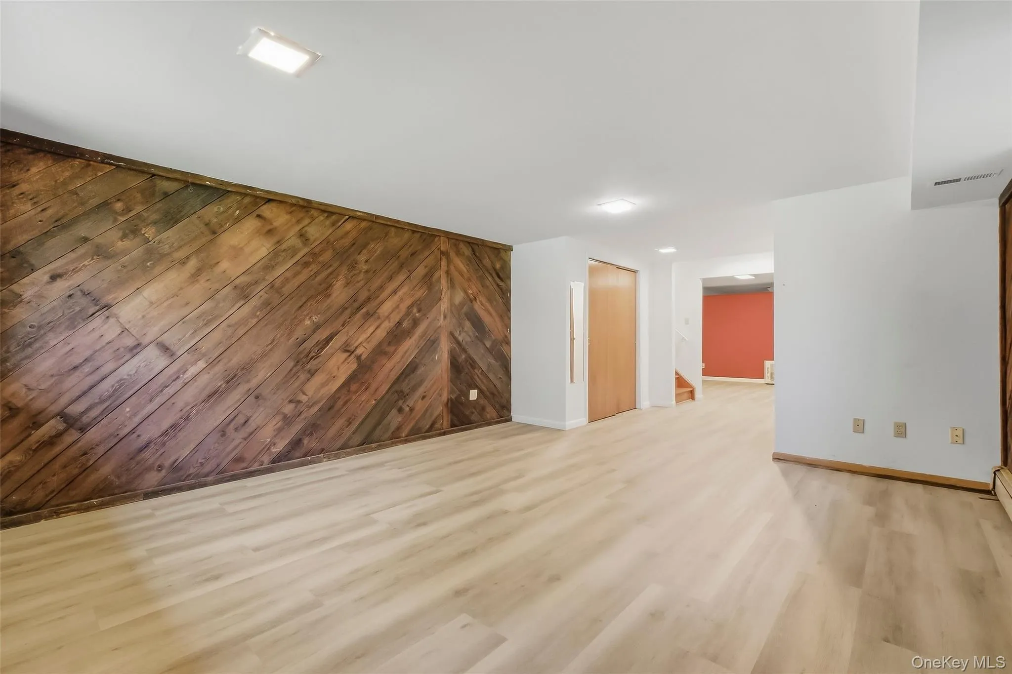 2054 Quaker Ridge Road, Cortlandt, NY, 5 Bedrooms Bedrooms, 12 Rooms Rooms,3 BathroomsBathrooms,Residential,For Rent,Quaker Ridge,0,1056124 2054 Quaker Ridge Road, Cortlandt, NY, 5 Bedrooms Bedrooms, 12 Rooms Rooms,3 BathroomsBathrooms,Residential,For Rent,Quaker Ridge,0,1056124