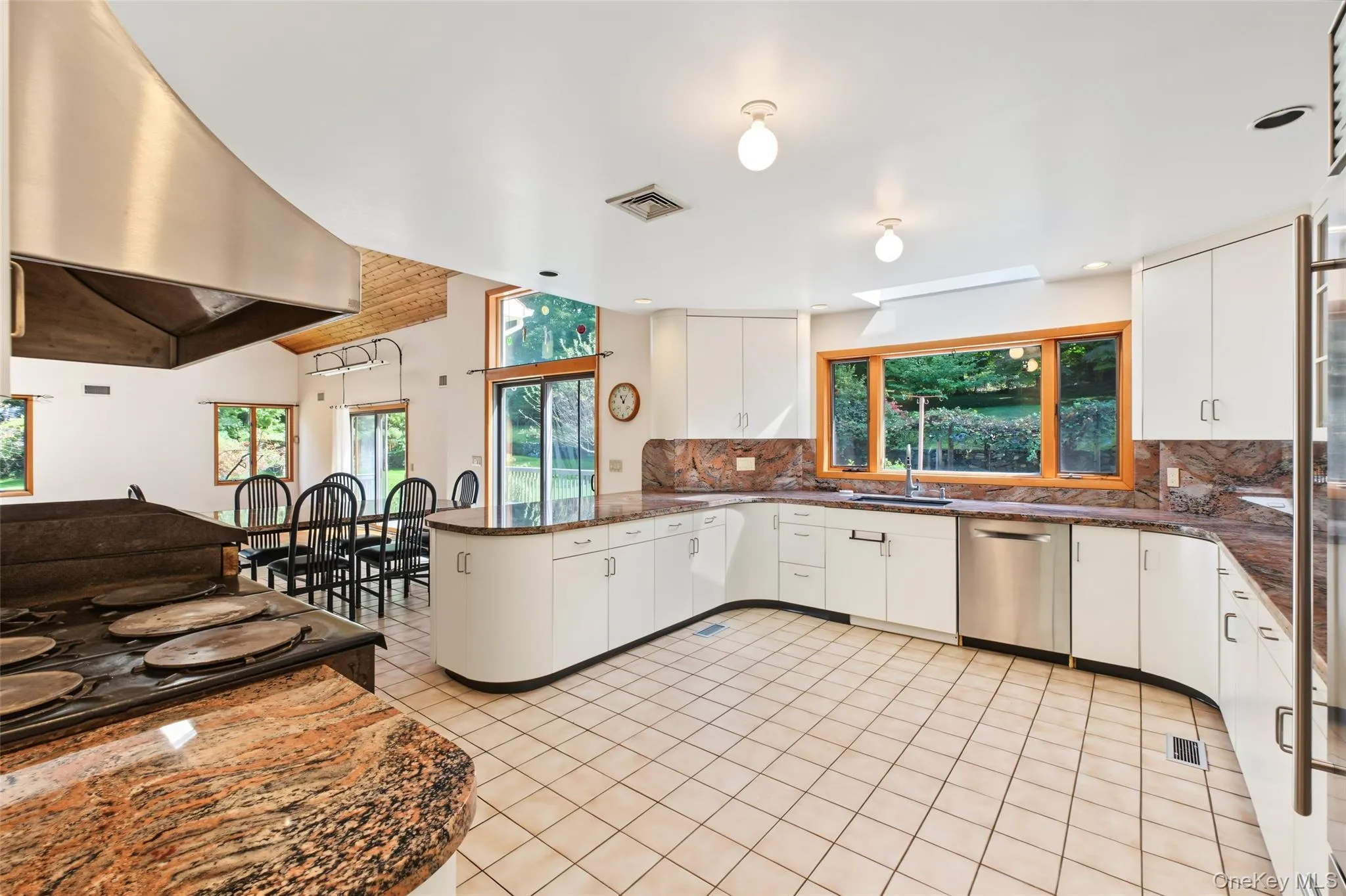 2054 Quaker Ridge Road, Cortlandt, NY, 5 Bedrooms Bedrooms, 12 Rooms Rooms,3 BathroomsBathrooms,Residential,For Rent,Quaker Ridge,0,1056124 2054 Quaker Ridge Road, Cortlandt, NY, 5 Bedrooms Bedrooms, 12 Rooms Rooms,3 BathroomsBathrooms,Residential,For Rent,Quaker Ridge,0,1056124