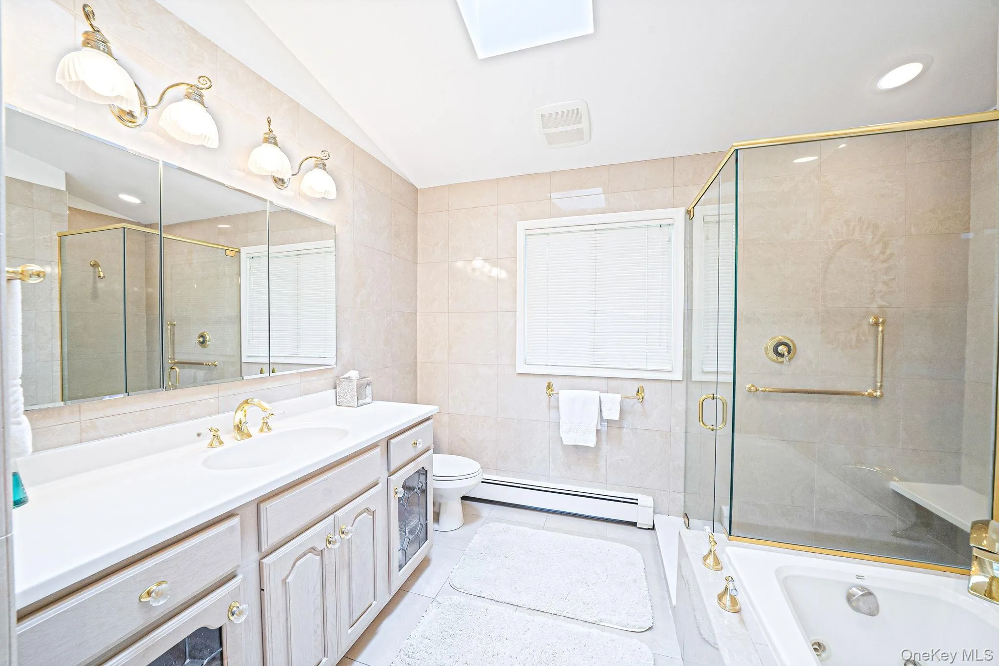 1524 Monroe Avenue, Islip, NY, 3 Bedrooms Bedrooms, 10 Rooms Rooms,3 BathroomsBathrooms,Residential,For Rent,Monroe,0,1056128 1524 Monroe Avenue, Islip, NY, 3 Bedrooms Bedrooms, 10 Rooms Rooms,3 BathroomsBathrooms,Residential,For Rent,Monroe,0,1056128