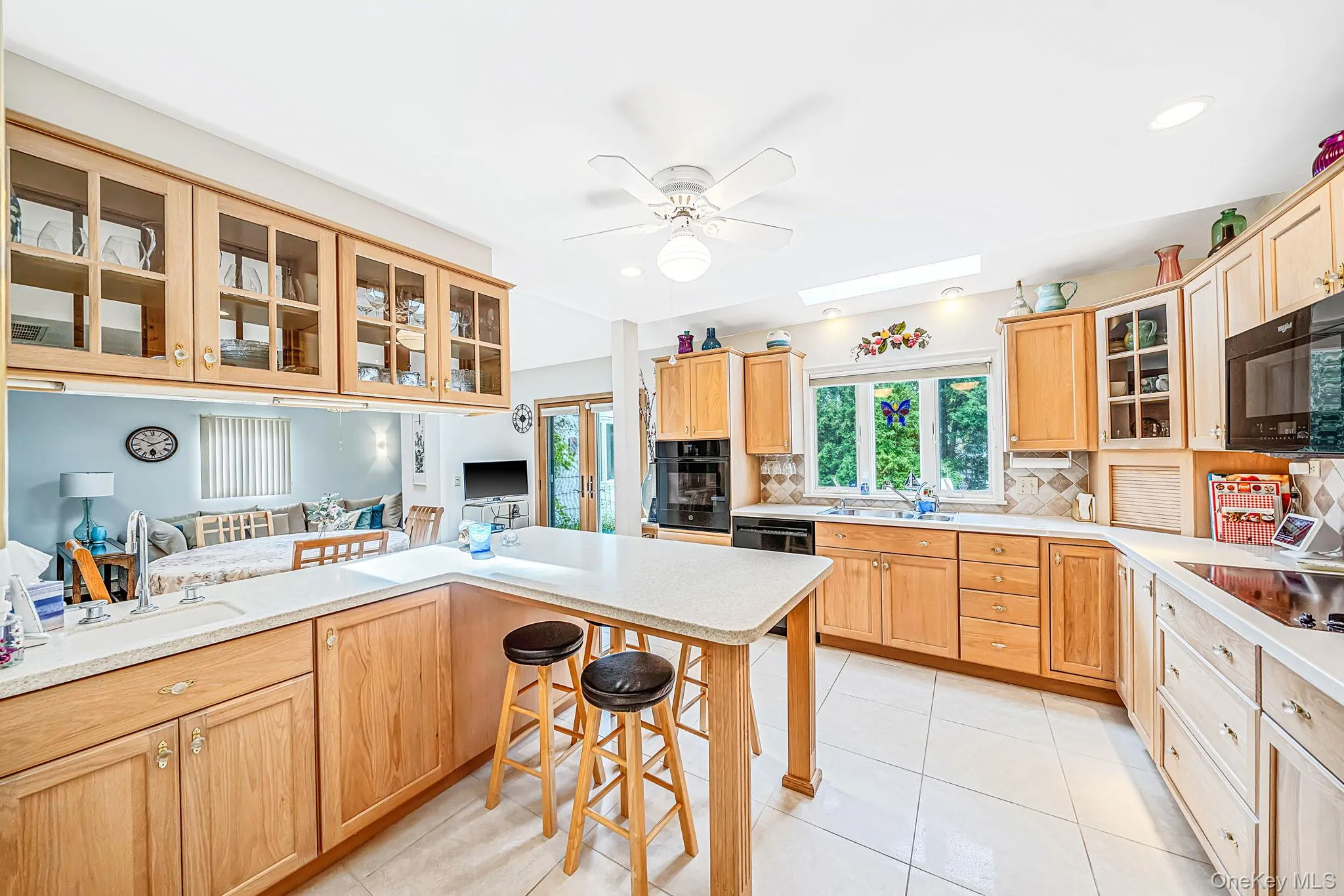 1524 Monroe Avenue, Islip, NY, 3 Bedrooms Bedrooms, 10 Rooms Rooms,3 BathroomsBathrooms,Residential,For Rent,Monroe,0,1056128 1524 Monroe Avenue, Islip, NY, 3 Bedrooms Bedrooms, 10 Rooms Rooms,3 BathroomsBathrooms,Residential,For Rent,Monroe,0,1056128