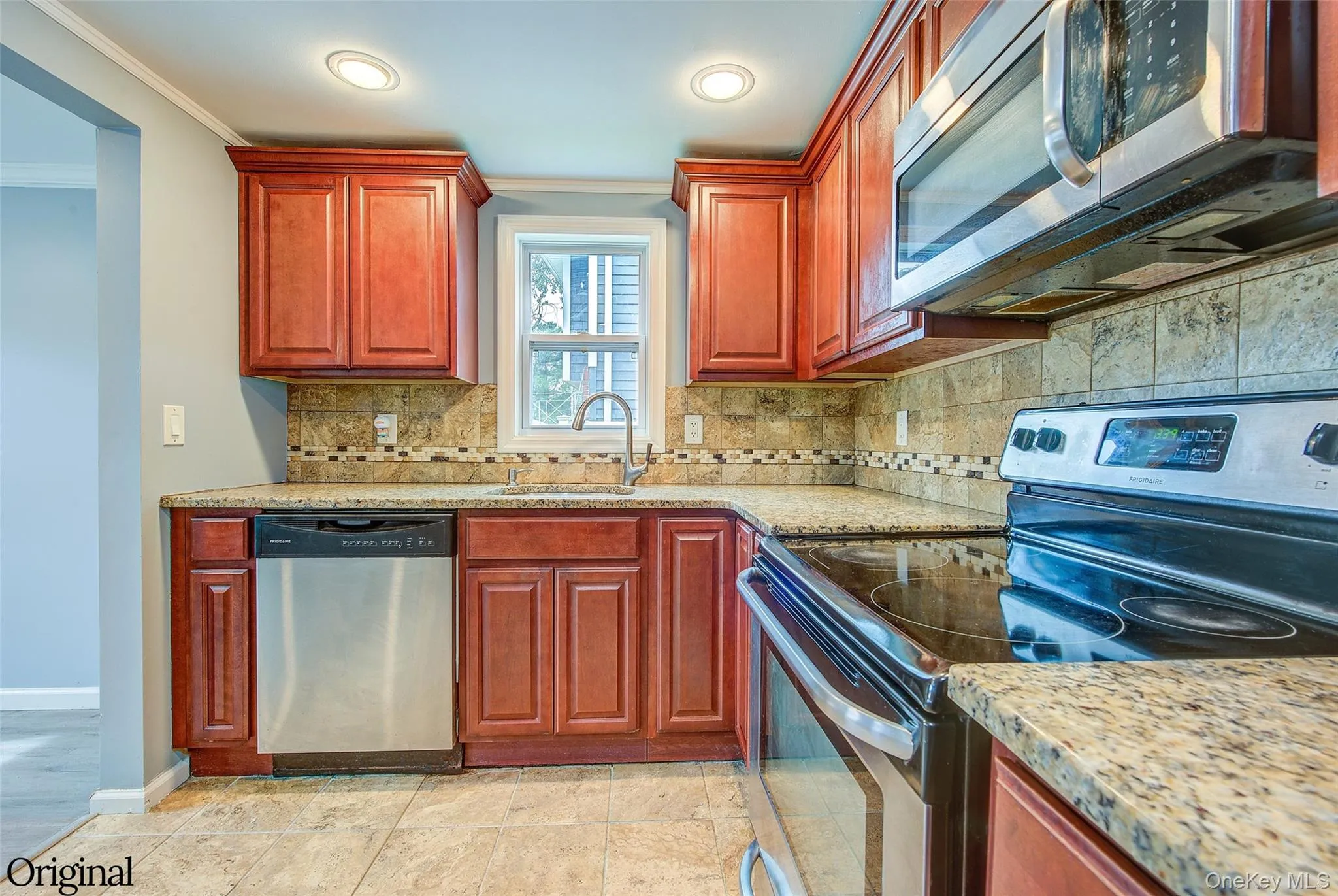 55 Main Avenue, Babylon, NY, 1 Bedroom Bedrooms, 3 Rooms Rooms,1 BathroomBathrooms,Residential,For Rent,Main,0,1056129 55 Main Avenue, Babylon, NY, 1 Bedroom Bedrooms, 3 Rooms Rooms,1 BathroomBathrooms,Residential,For Rent,Main,0,1056129
