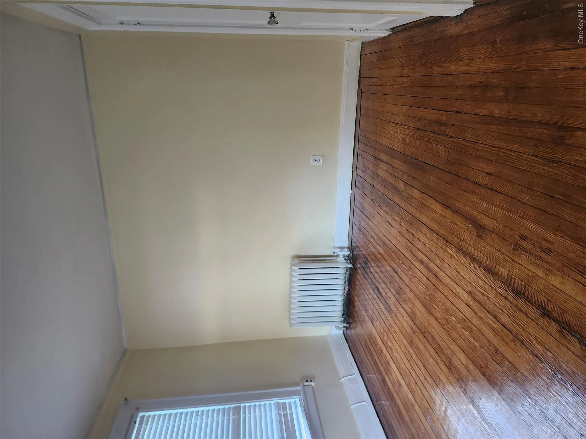 647 6th Avenue, Mount Vernon, NY, 2 Bedroom Bedrooms, 4 Room Rooms,1 BathroomBathrooms,Residential Lease,For Rent,6th,0,1056130 647 6th Avenue, Mount Vernon, NY, 2 Bedroom Bedrooms, 4 Room Rooms,1 BathroomBathrooms,Residential Lease,For Rent,6th,0,1056130