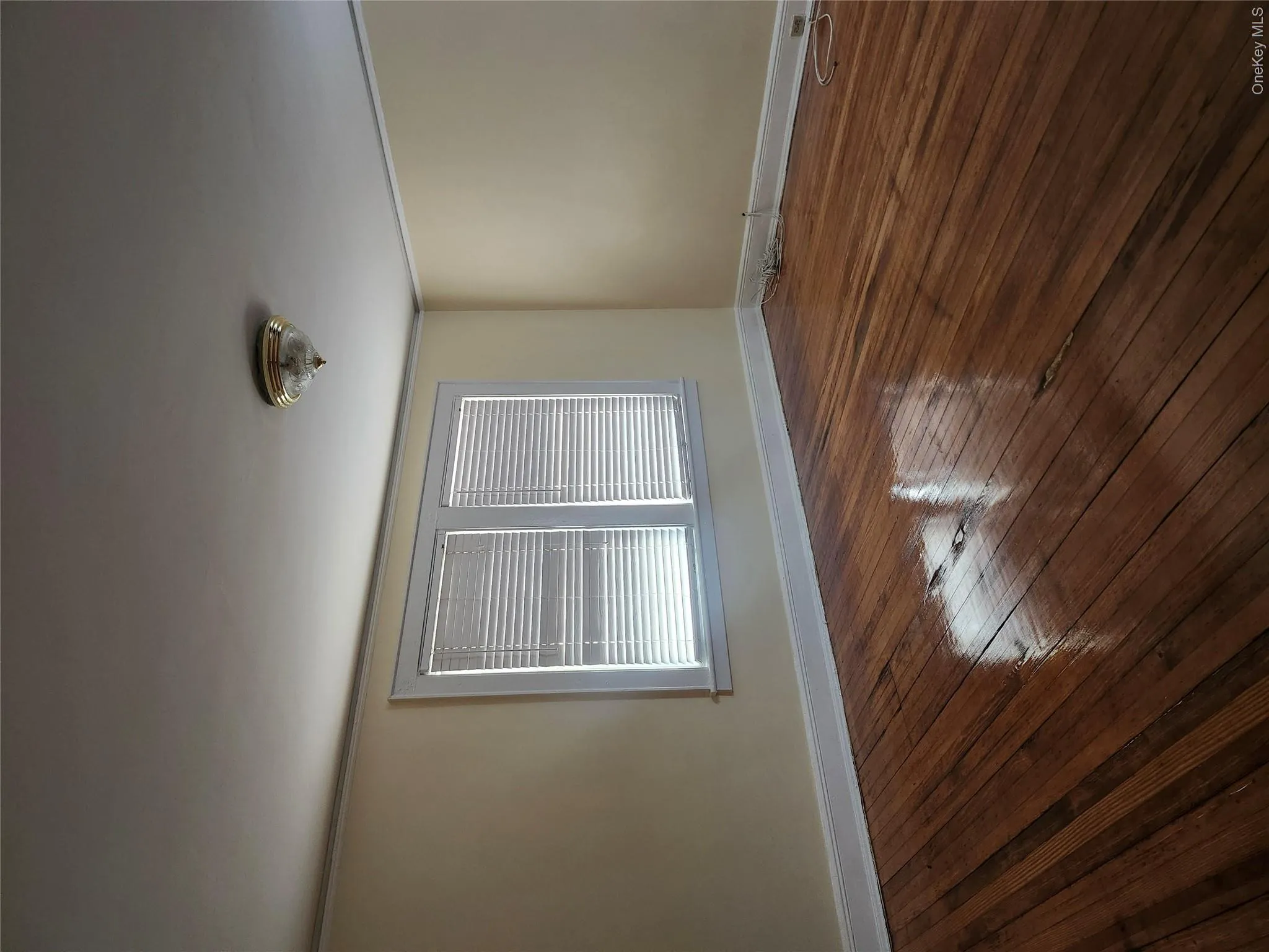 647 6th Avenue, Mount Vernon, NY, 2 Bedroom Bedrooms, 4 Room Rooms,1 BathroomBathrooms,Residential Lease,For Rent,6th,0,1056130 647 6th Avenue, Mount Vernon, NY, 2 Bedroom Bedrooms, 4 Room Rooms,1 BathroomBathrooms,Residential Lease,For Rent,6th,0,1056130