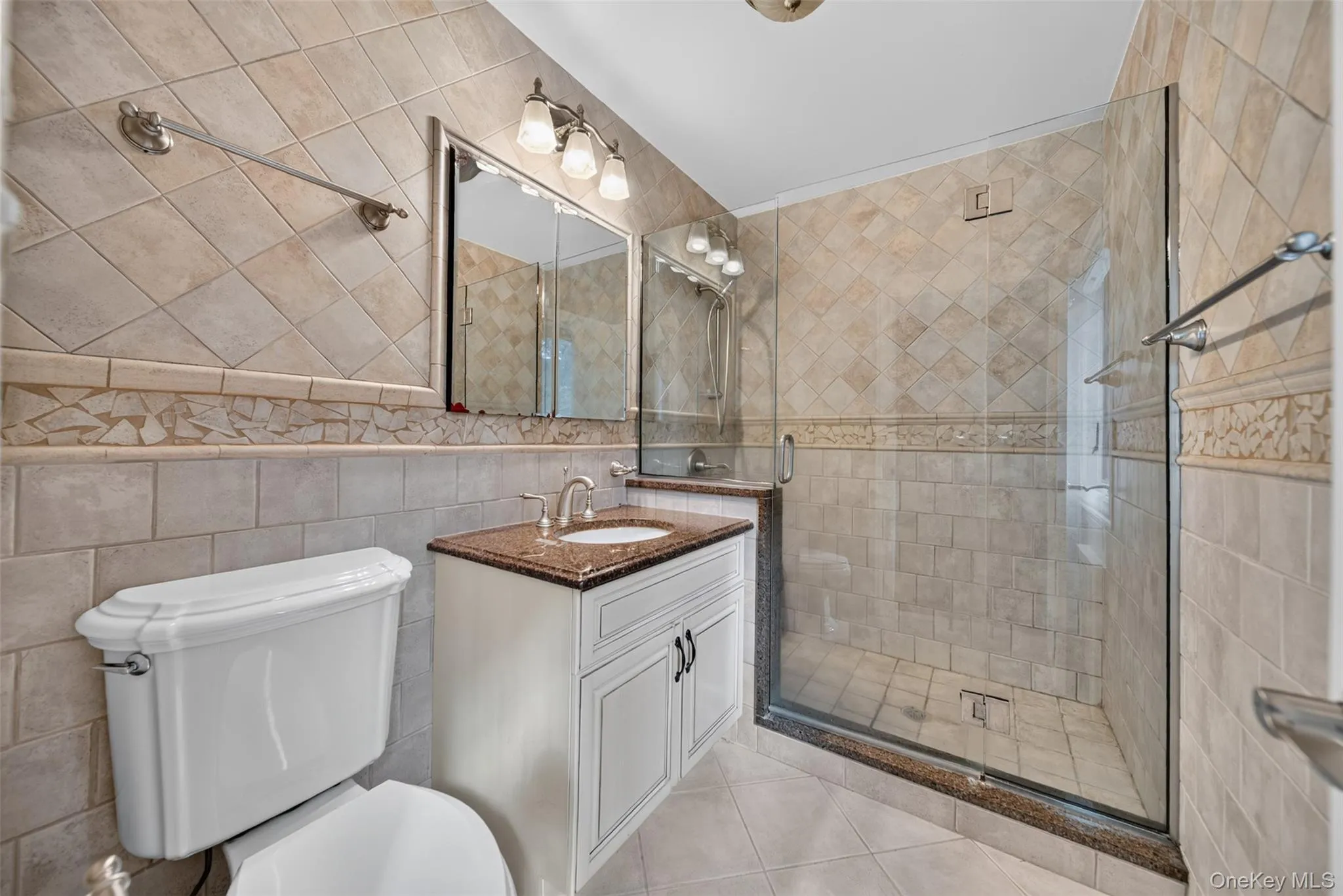 43 Fernwood Lane, North Hempstead, NY, 4 Bedrooms Bedrooms, 8 Rooms Rooms,3 BathroomsBathrooms,Residential,For Rent,Fernwood,0,1056132 43 Fernwood Lane, North Hempstead, NY, 4 Bedrooms Bedrooms, 8 Rooms Rooms,3 BathroomsBathrooms,Residential,For Rent,Fernwood,0,1056132