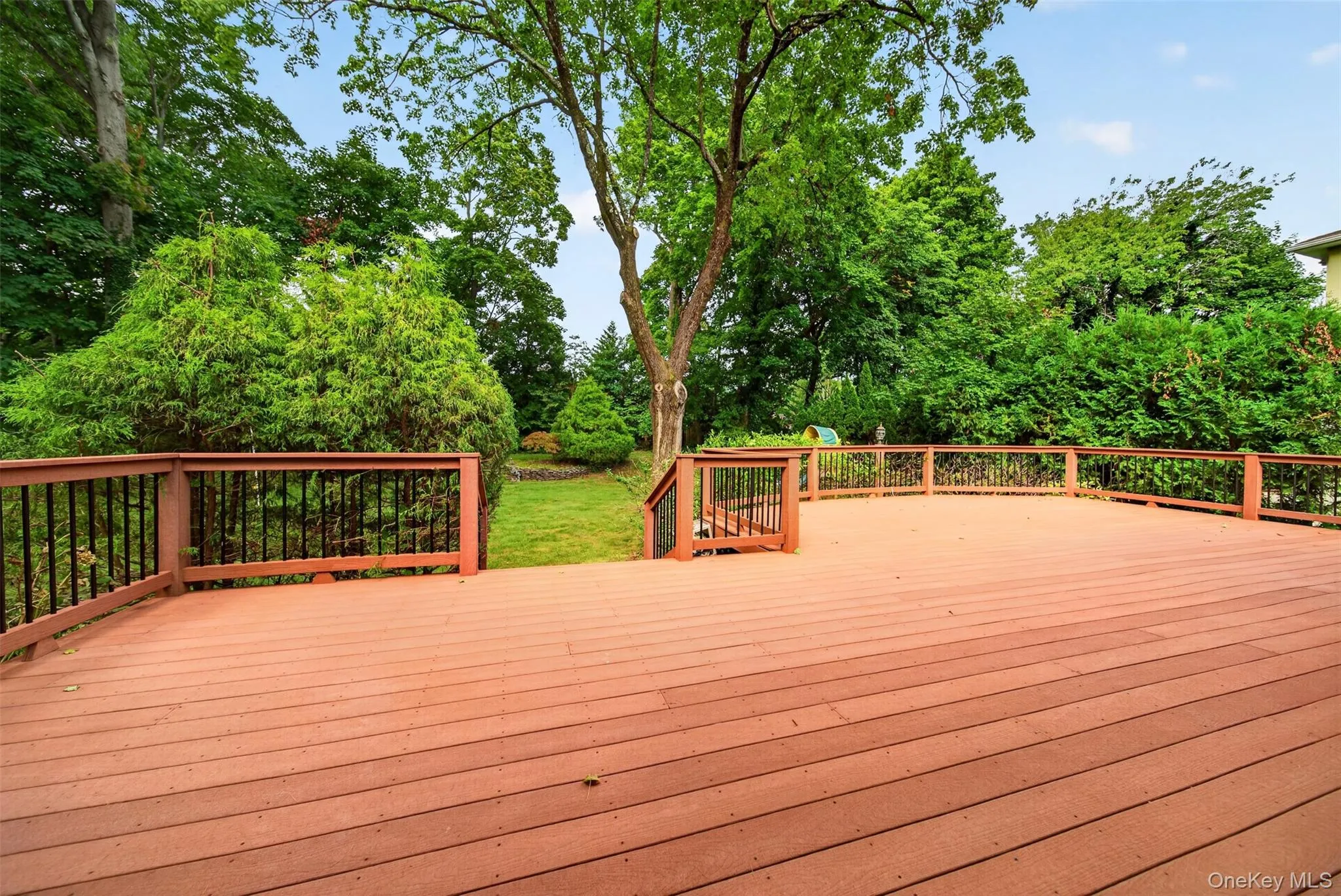 43 Fernwood Lane, North Hempstead, NY, 4 Bedrooms Bedrooms, 8 Rooms Rooms,3 BathroomsBathrooms,Residential,For Rent,Fernwood,0,1056132 43 Fernwood Lane, North Hempstead, NY, 4 Bedrooms Bedrooms, 8 Rooms Rooms,3 BathroomsBathrooms,Residential,For Rent,Fernwood,0,1056132
