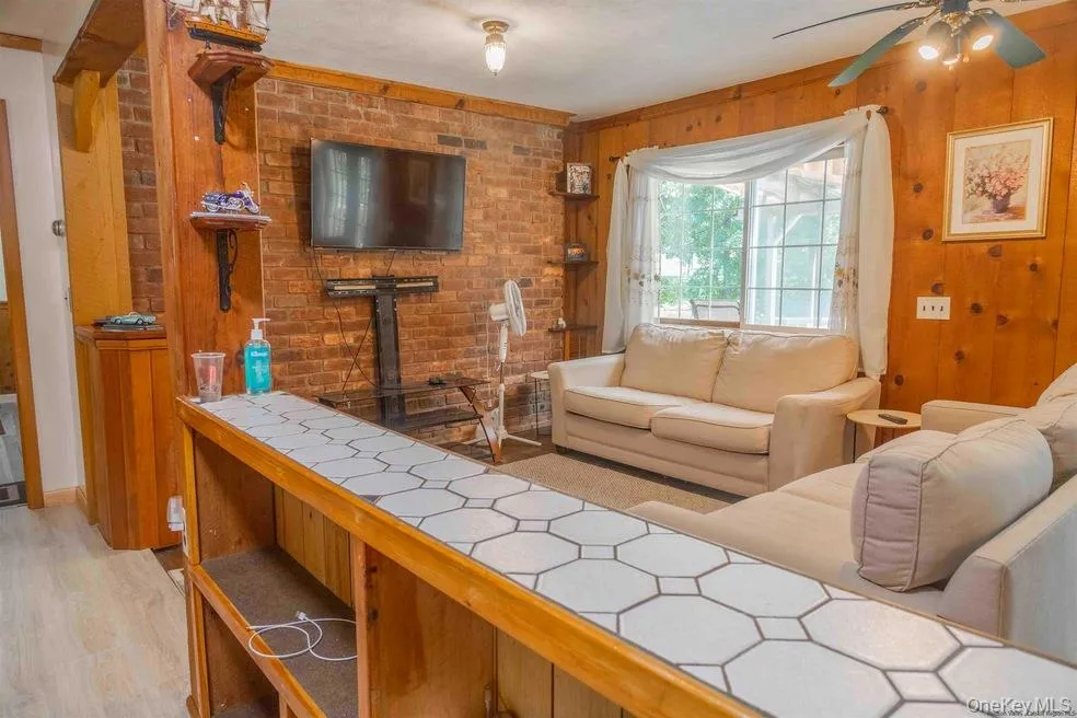 70 Brigham Lane, Ulster, NY, 2 Bedroom Bedrooms, 5 Room Rooms,1 BathroomBathrooms,Residential Lease,For Rent,Brigham,0,1056135 70 Brigham Lane, Ulster, NY, 2 Bedroom Bedrooms, 5 Room Rooms,1 BathroomBathrooms,Residential Lease,For Rent,Brigham,0,1056135