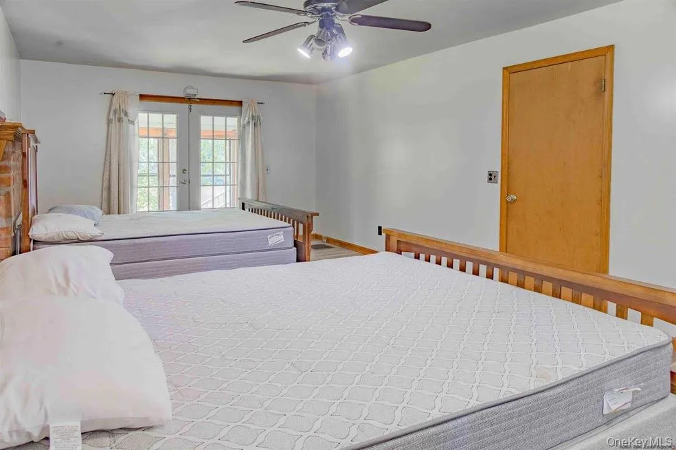 70 Brigham Lane, Ulster, NY, 2 Bedroom Bedrooms, 5 Room Rooms,1 BathroomBathrooms,Residential Lease,For Rent,Brigham,0,1056135 70 Brigham Lane, Ulster, NY, 2 Bedroom Bedrooms, 5 Room Rooms,1 BathroomBathrooms,Residential Lease,For Rent,Brigham,0,1056135