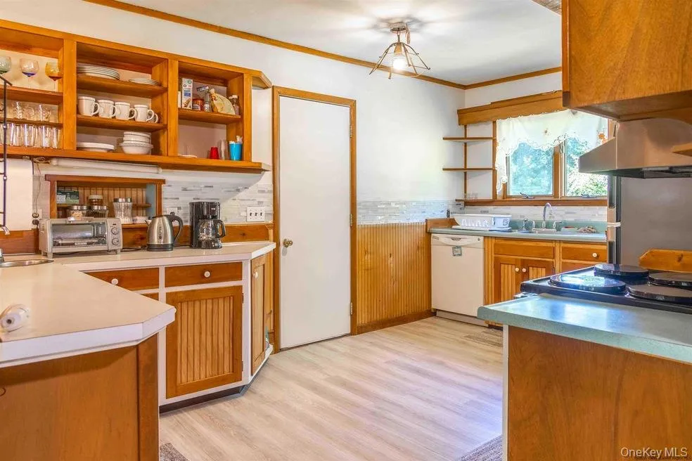 70 Brigham Lane, Ulster, NY, 2 Bedroom Bedrooms, 5 Room Rooms,1 BathroomBathrooms,Residential Lease,For Rent,Brigham,0,1056135 70 Brigham Lane, Ulster, NY, 2 Bedroom Bedrooms, 5 Room Rooms,1 BathroomBathrooms,Residential Lease,For Rent,Brigham,0,1056135