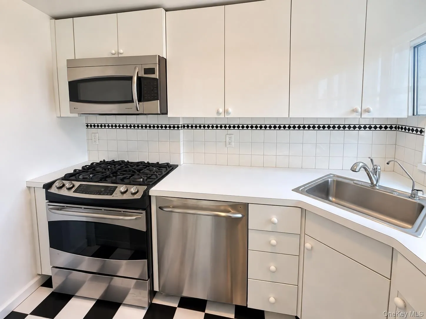 153 East 57th St, New York, NY, 1 Bedroom Bedrooms, 3 Rooms Rooms,1 BathroomBathrooms,Residential,For Rent,East 57th St,0,1056139 153 East 57th St, New York, NY, 1 Bedroom Bedrooms, 3 Rooms Rooms,1 BathroomBathrooms,Residential,For Rent,East 57th St,0,1056139
