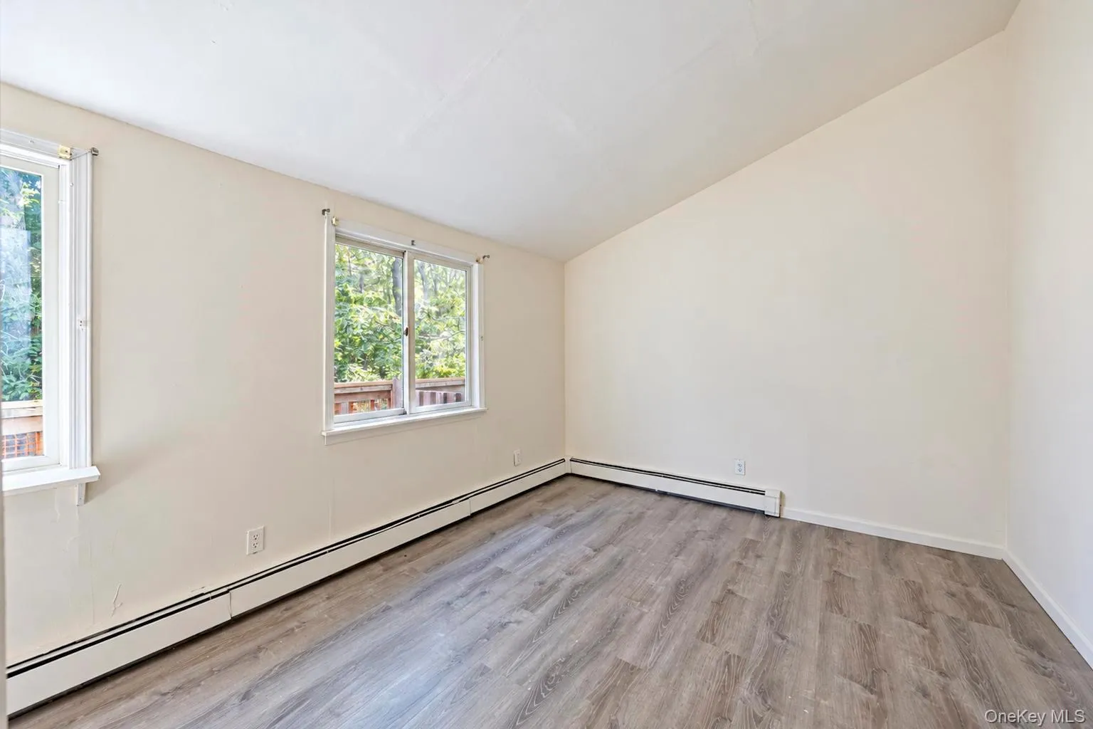 24 Half Mile Road, Brookhaven, NY, 4 Bedrooms Bedrooms, 15 Rooms Rooms,2 BathroomsBathrooms,Residential,For Rent,Half Mile,0,1056141 24 Half Mile Road, Brookhaven, NY, 4 Bedrooms Bedrooms, 15 Rooms Rooms,2 BathroomsBathrooms,Residential,For Rent,Half Mile,0,1056141