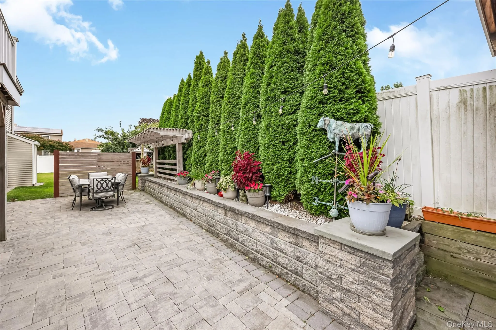 348 Southaven Avenue, Brookhaven, NY, 4 Bedrooms Bedrooms, 8 Rooms Rooms,2 BathroomsBathrooms,Residential,For Rent,Southaven,0,1056142 348 Southaven Avenue, Brookhaven, NY, 4 Bedrooms Bedrooms, 8 Rooms Rooms,2 BathroomsBathrooms,Residential,For Rent,Southaven,0,1056142