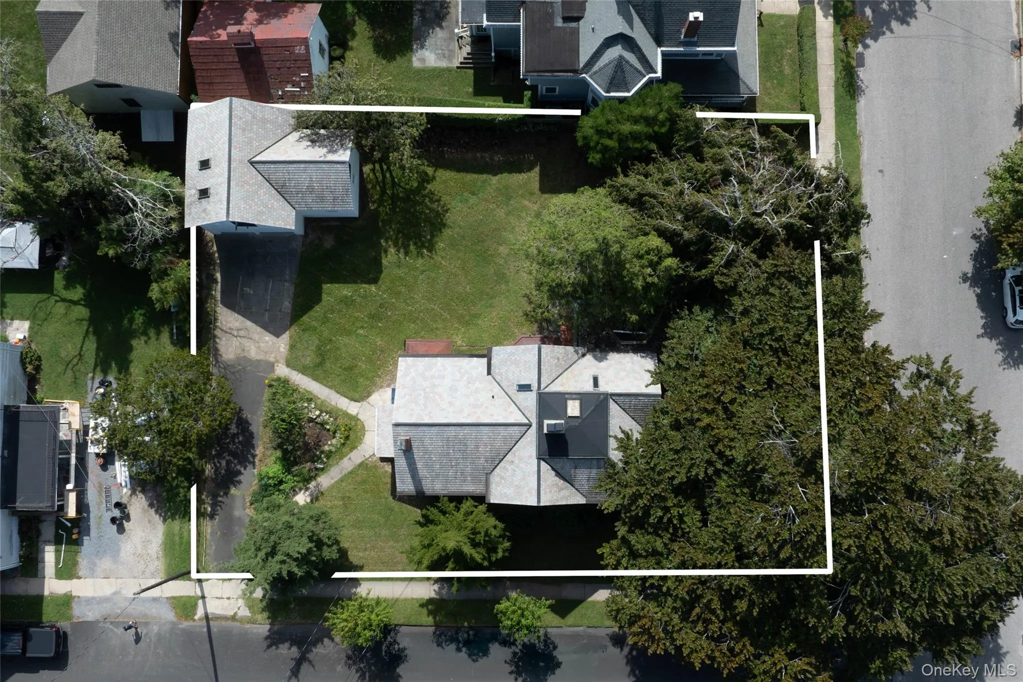 440 1st Street, Southold, NY, 5 Bedrooms Bedrooms, 11 Rooms Rooms,1 BathroomBathrooms,Residential,For Rent,1st,0,1056150 440 1st Street, Southold, NY, 5 Bedrooms Bedrooms, 11 Rooms Rooms,1 BathroomBathrooms,Residential,For Rent,1st,0,1056150