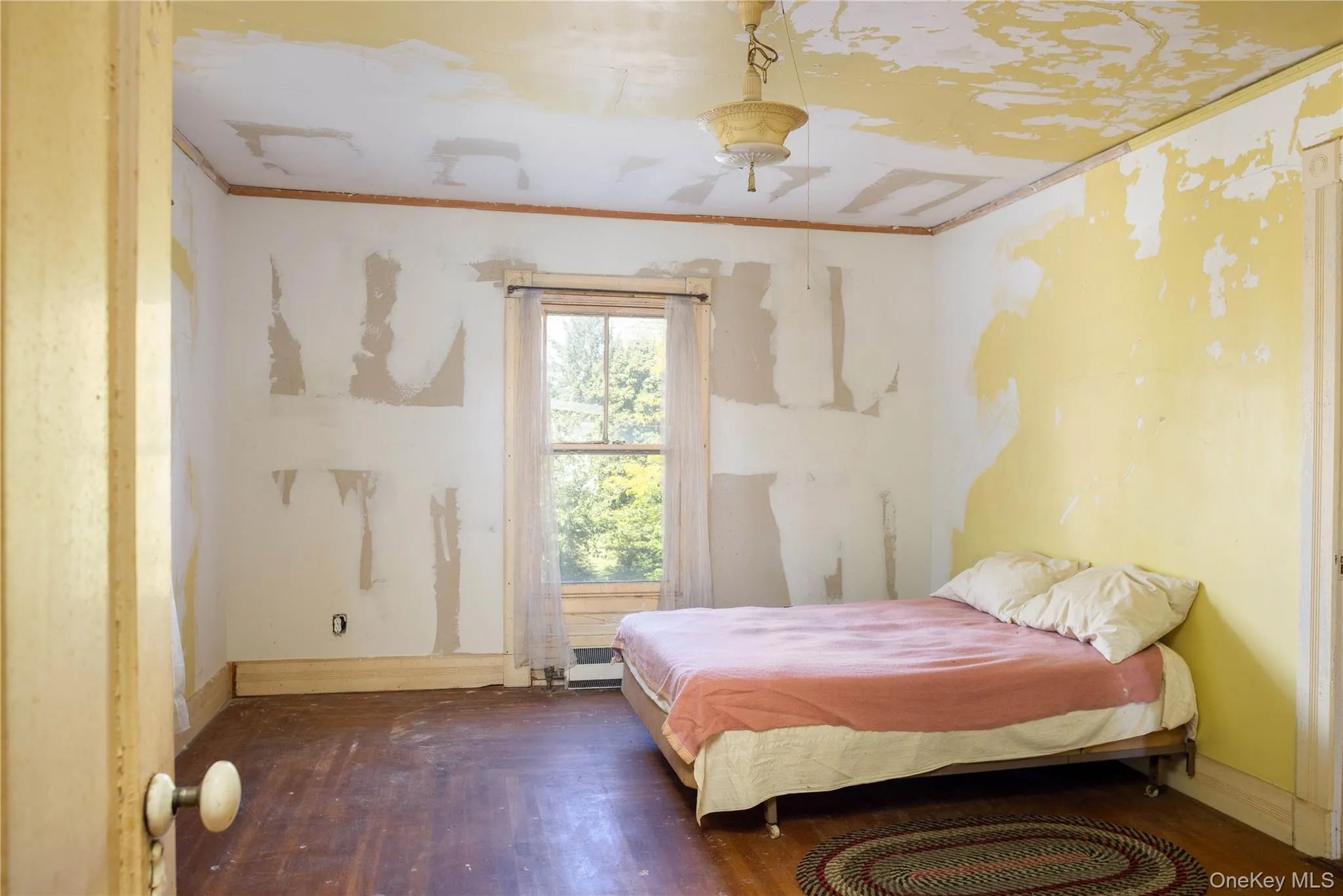 440 1st Street, Southold, NY, 5 Bedrooms Bedrooms, 11 Rooms Rooms,1 BathroomBathrooms,Residential,For Rent,1st,0,1056150 440 1st Street, Southold, NY, 5 Bedrooms Bedrooms, 11 Rooms Rooms,1 BathroomBathrooms,Residential,For Rent,1st,0,1056150